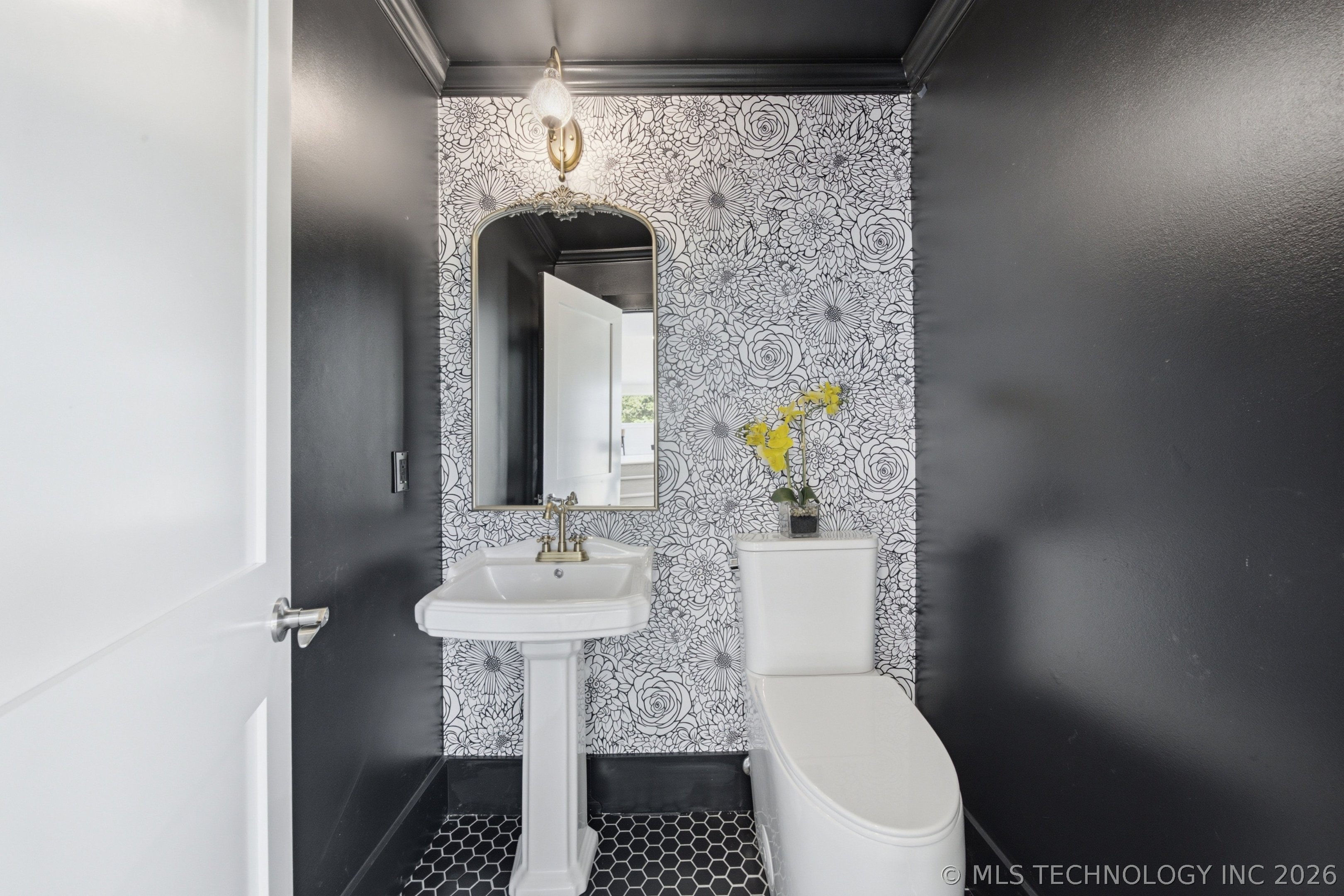 12208 Heywood Hill Road Property Photo 16