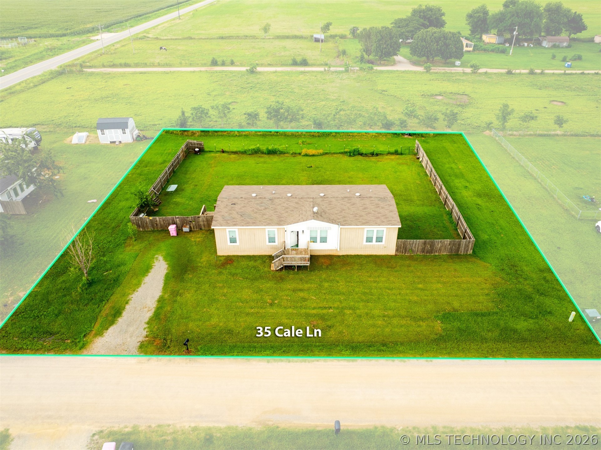 35 Cale Lane Property Photo 1