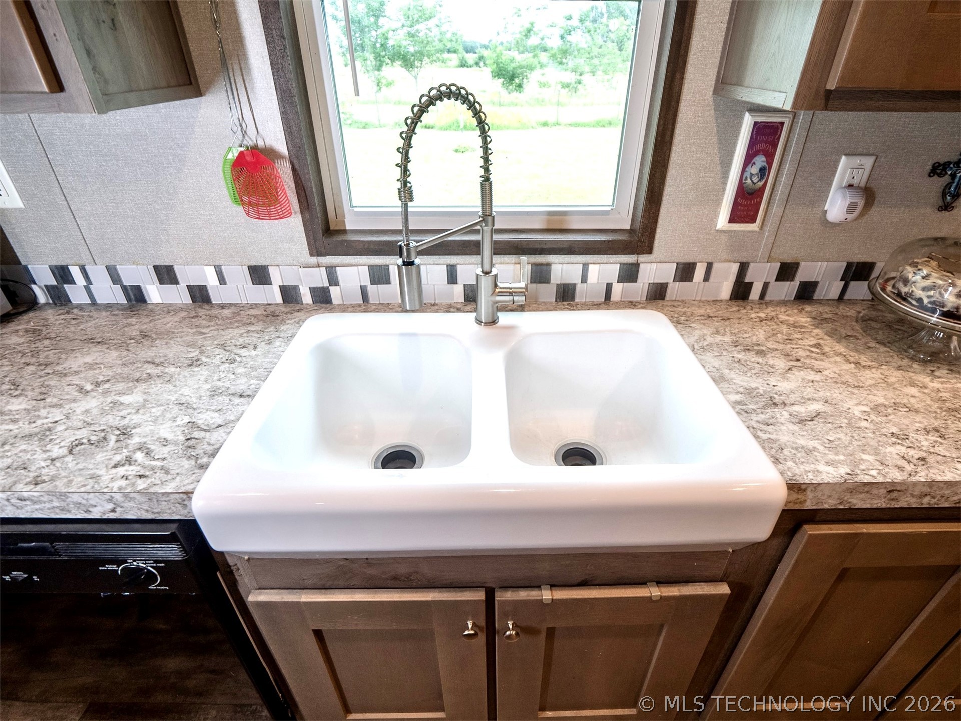 35 Cale Lane Property Photo 15