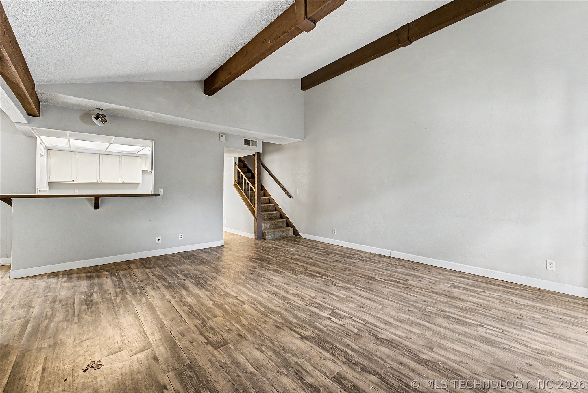 10933 E 16th Street Property Photo 3