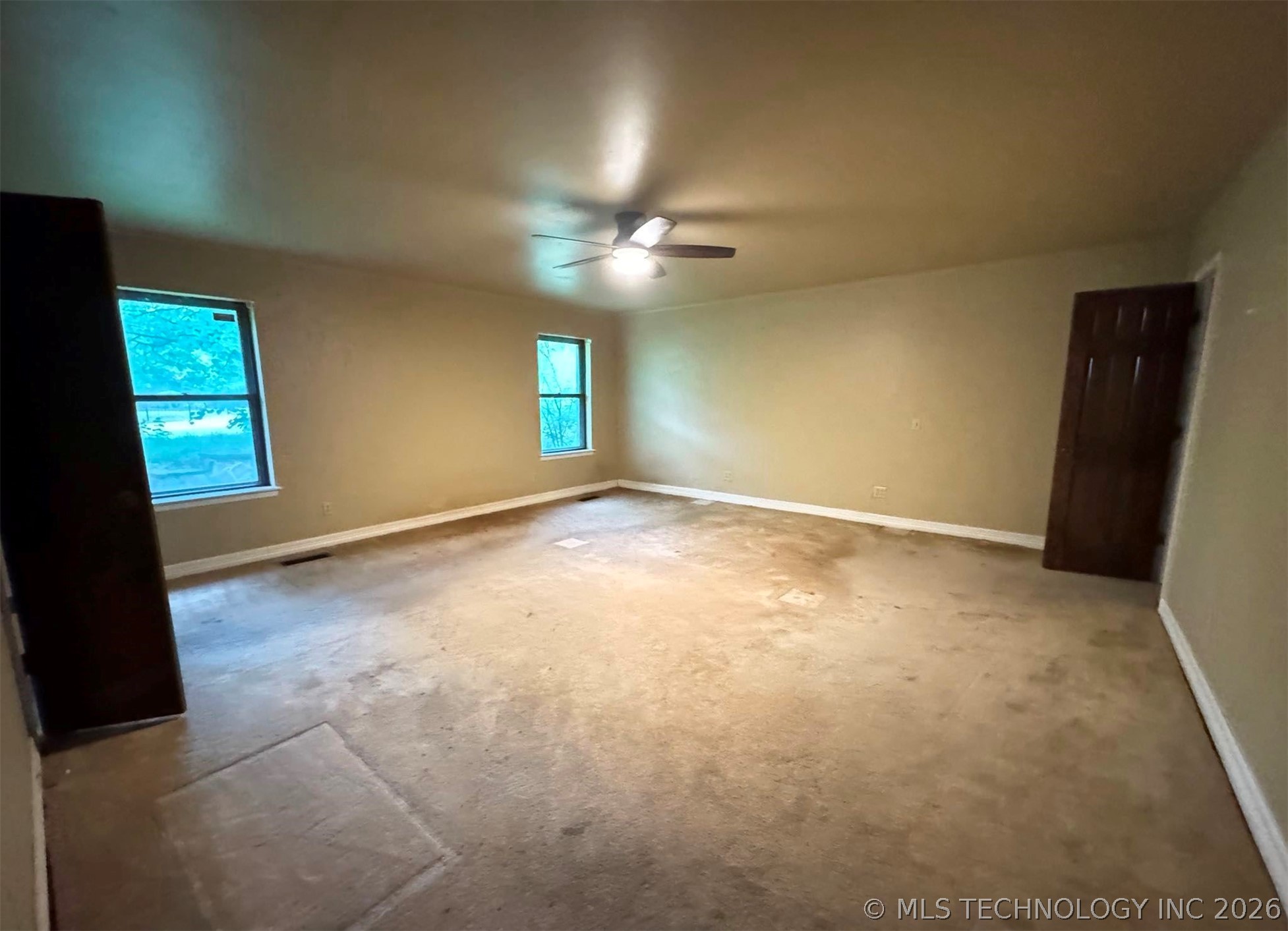 3927 E 79th Street Property Photo 19