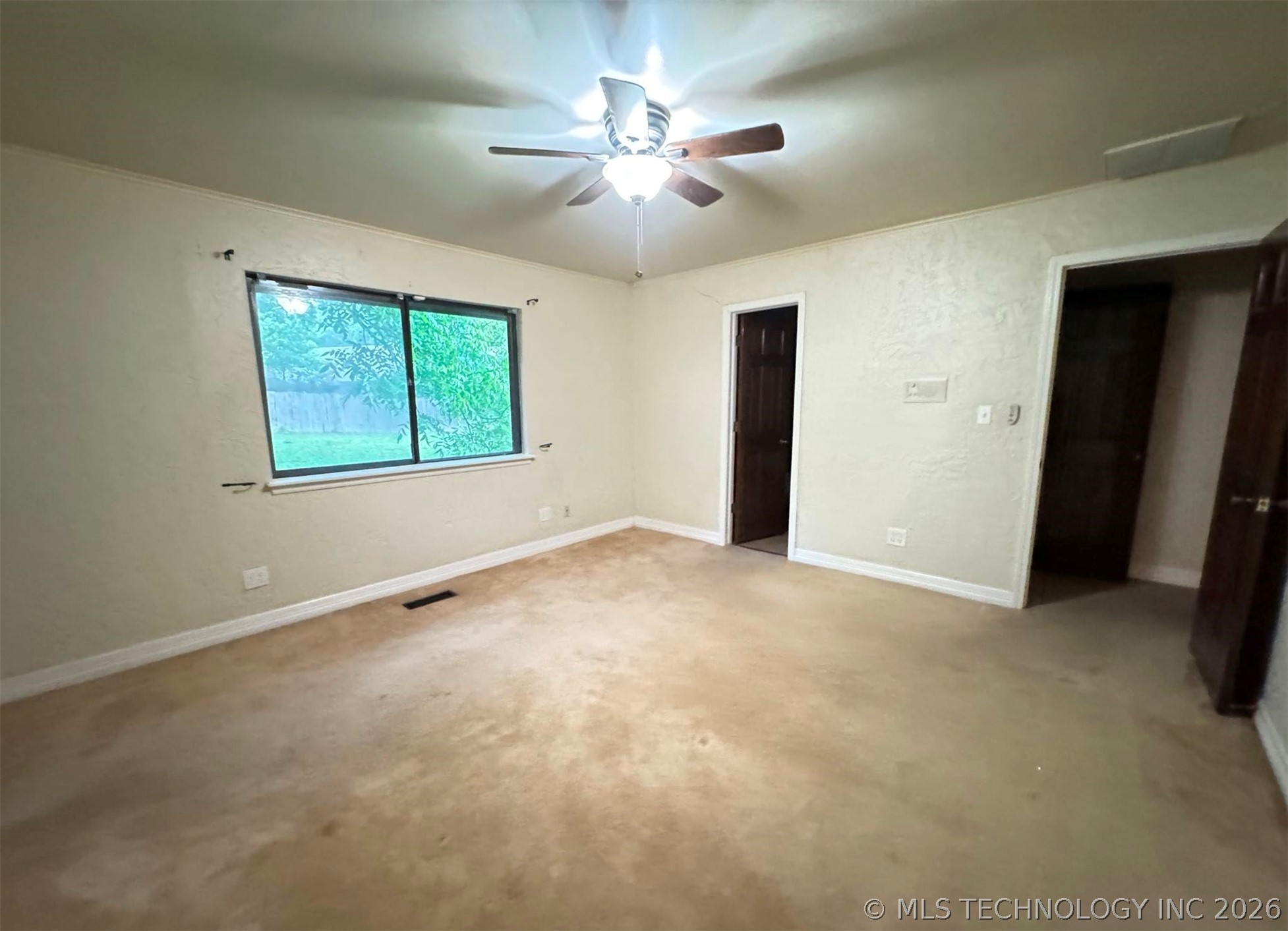 3927 E 79th Street Property Photo 25