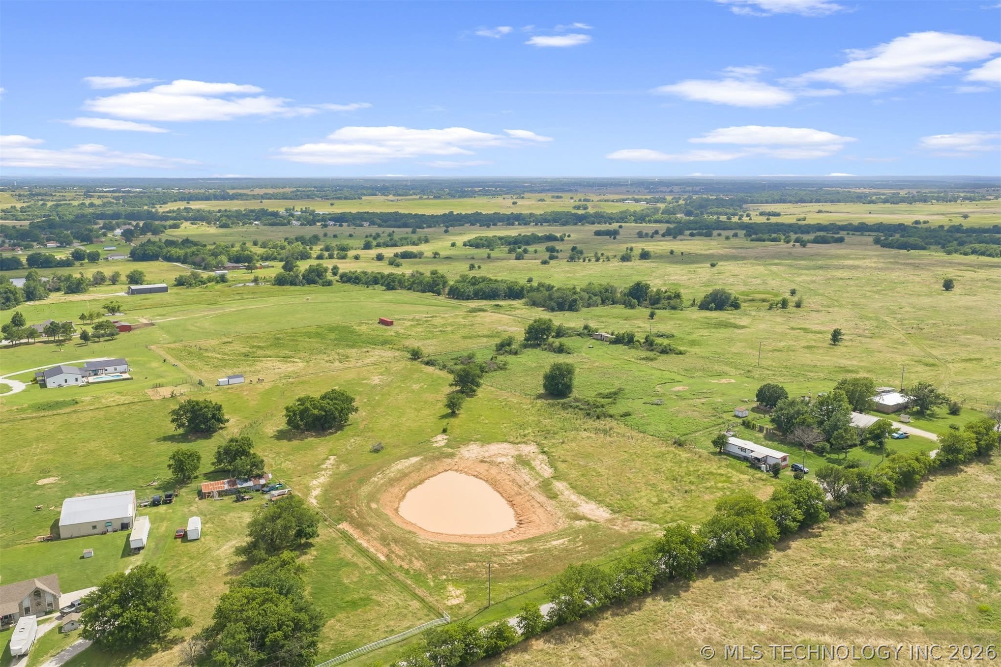 Lindale Property Photo 9