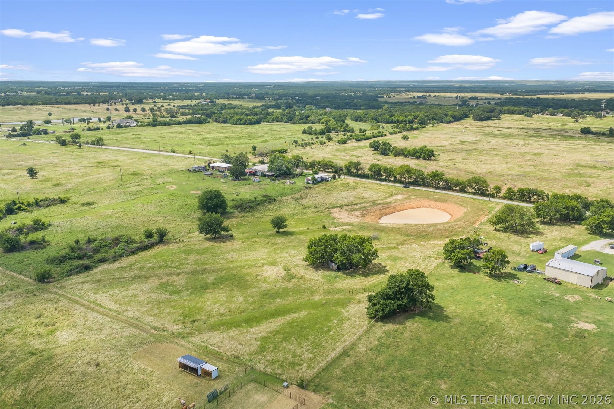 Lindale Property Photo 13