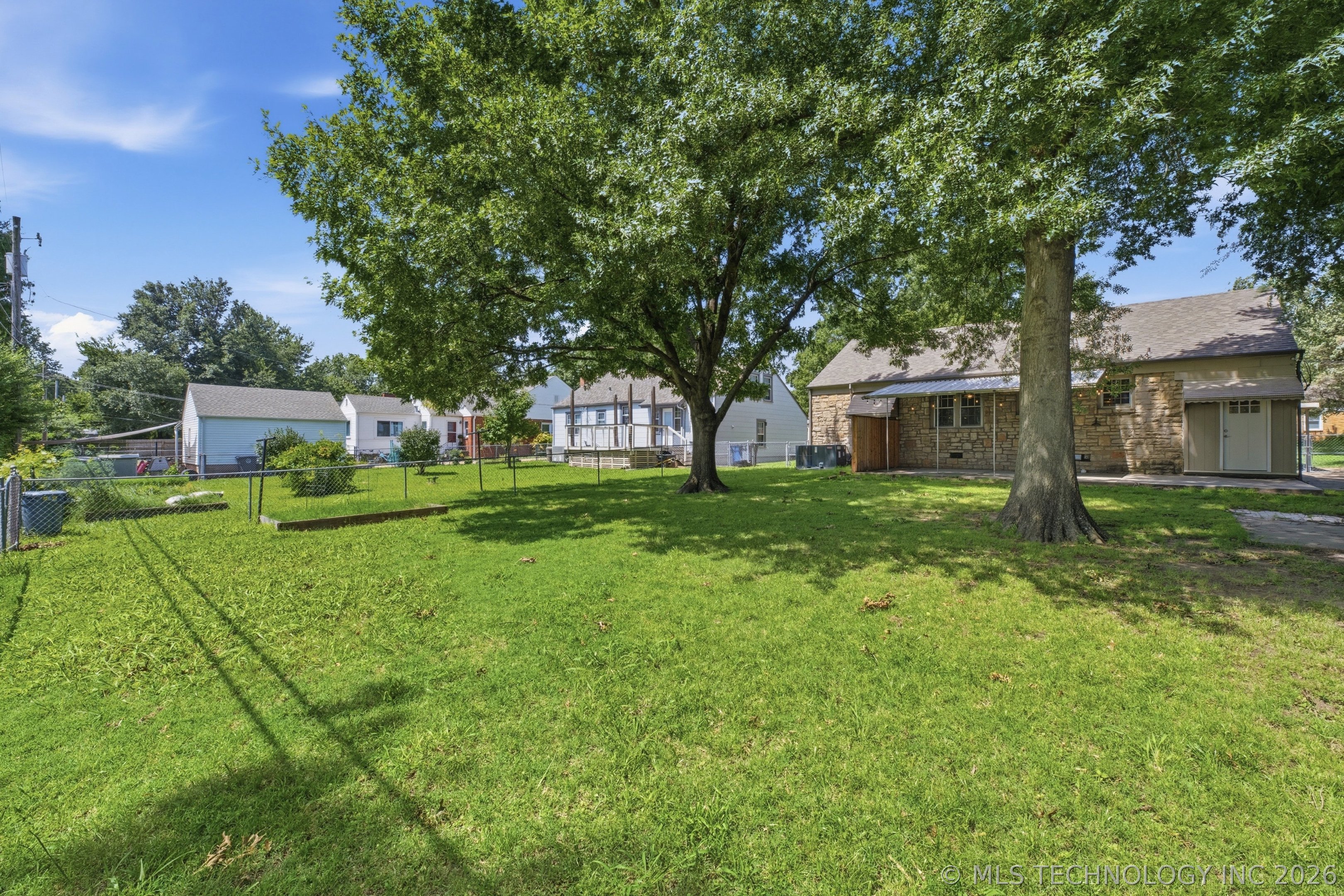 1213 S Vandalia Avenue Property Photo 34