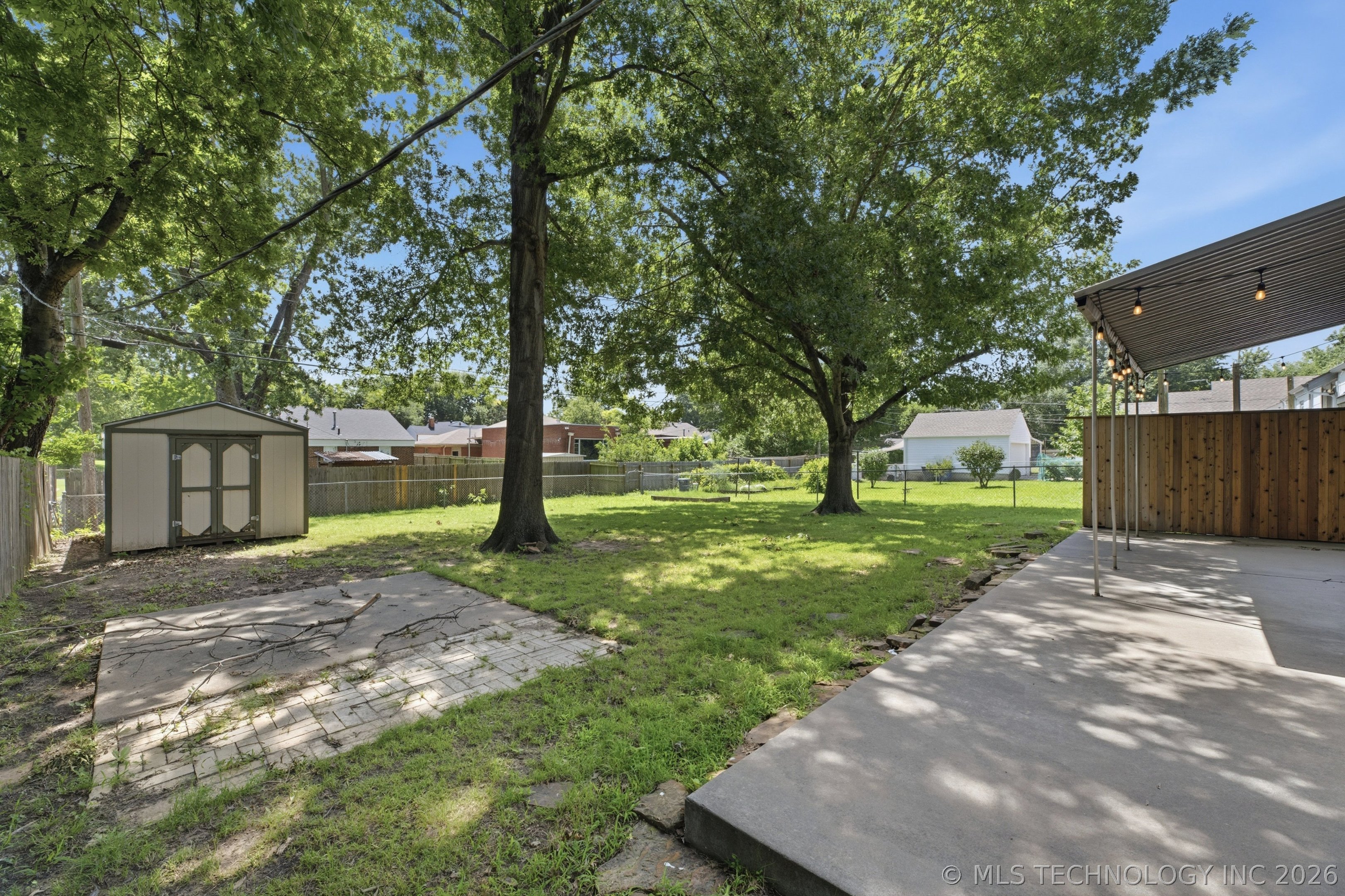 1213 S Vandalia Avenue Property Photo 36