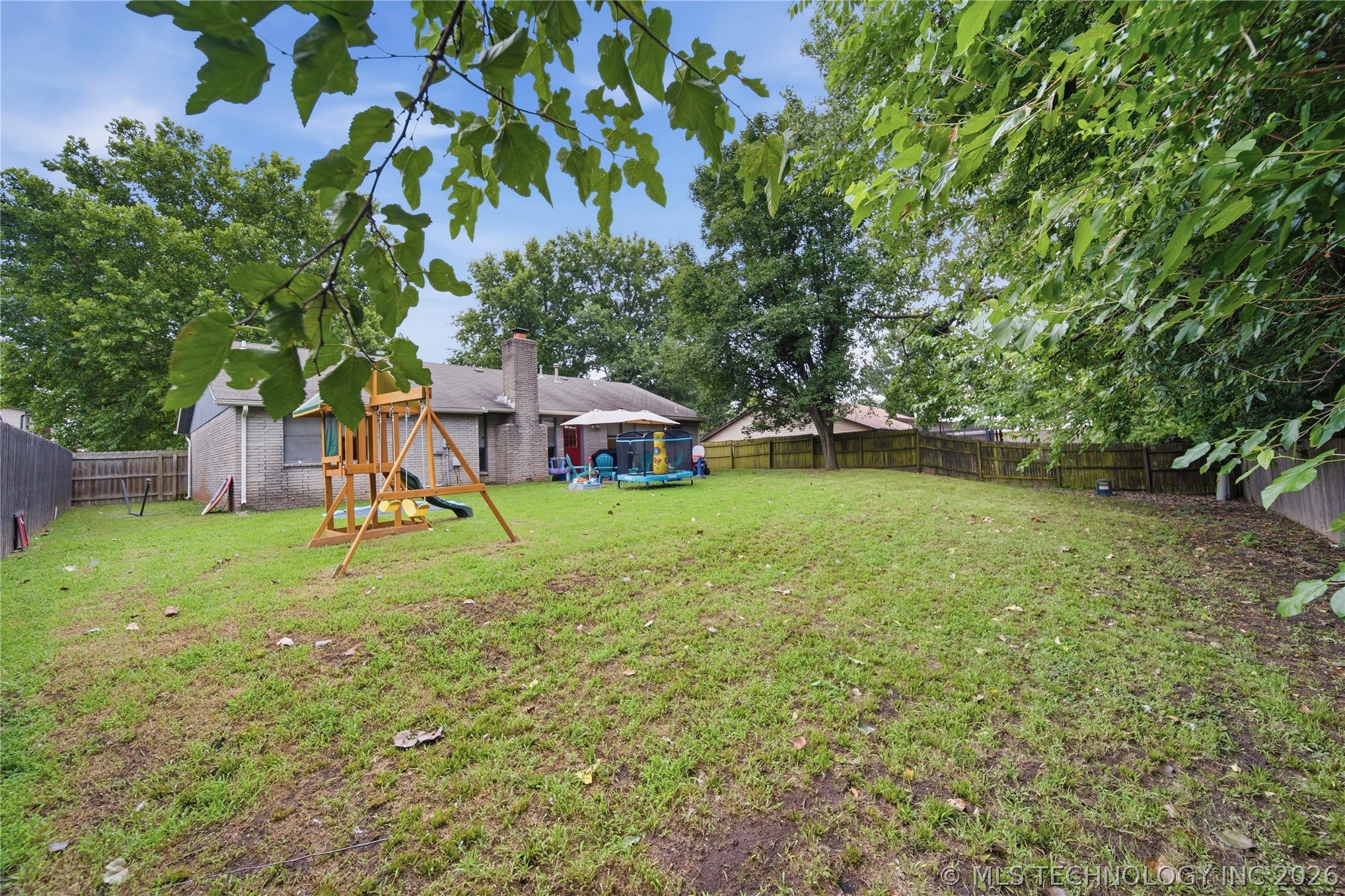112 N Chestnut Avenue Property Photo 25