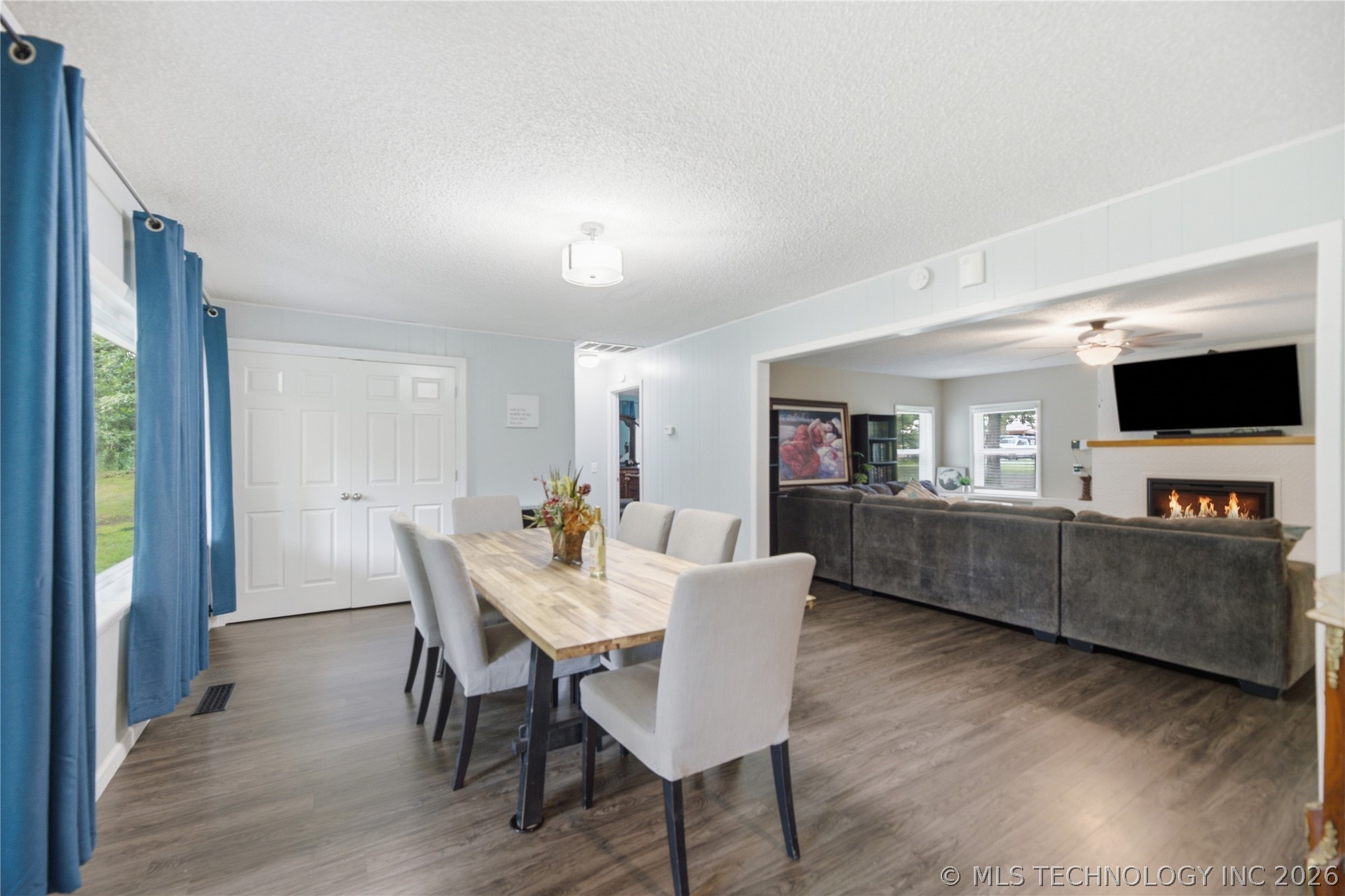 1575 E 565 Road Property Photo 12