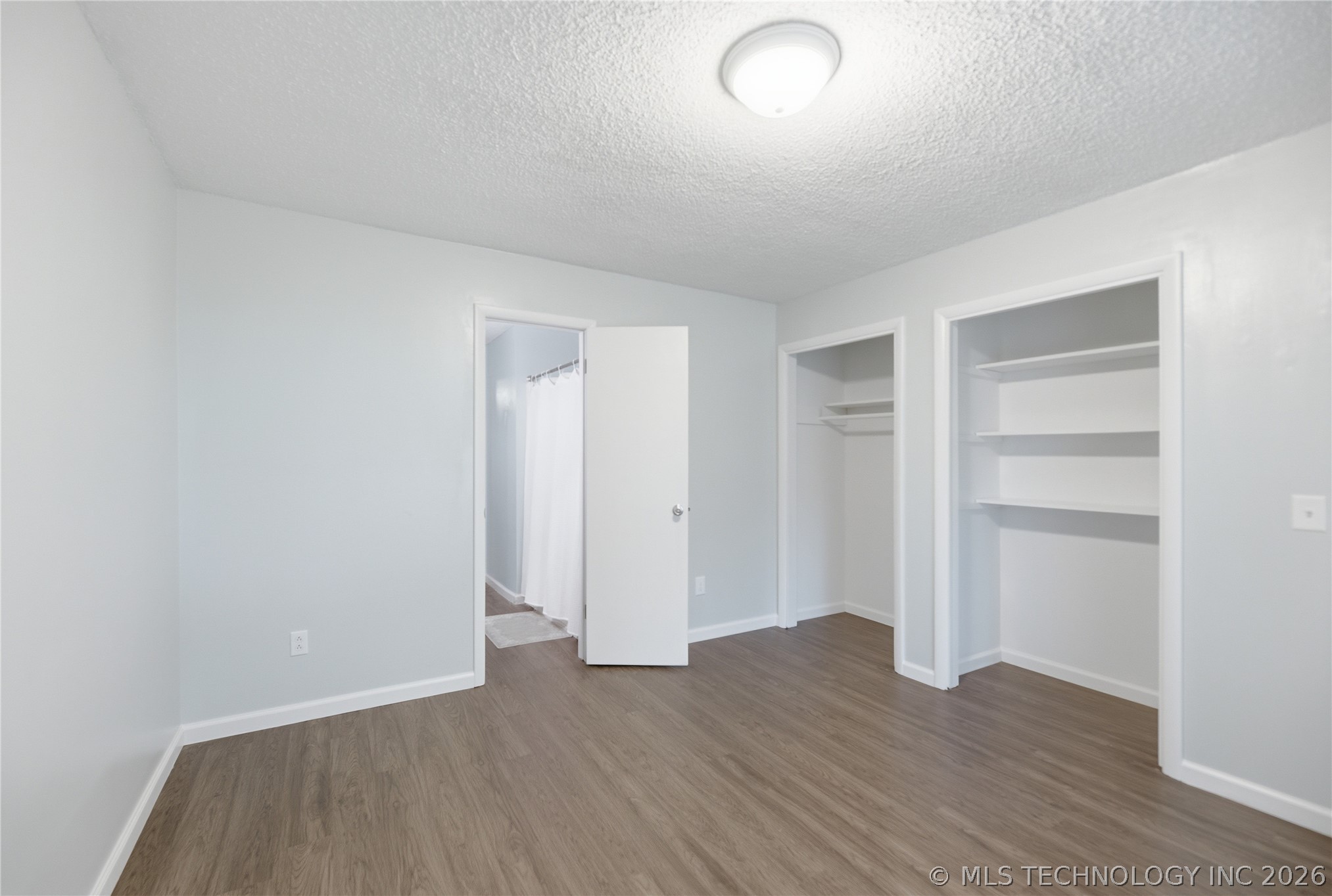 1575 E 565 Road Property Photo 18