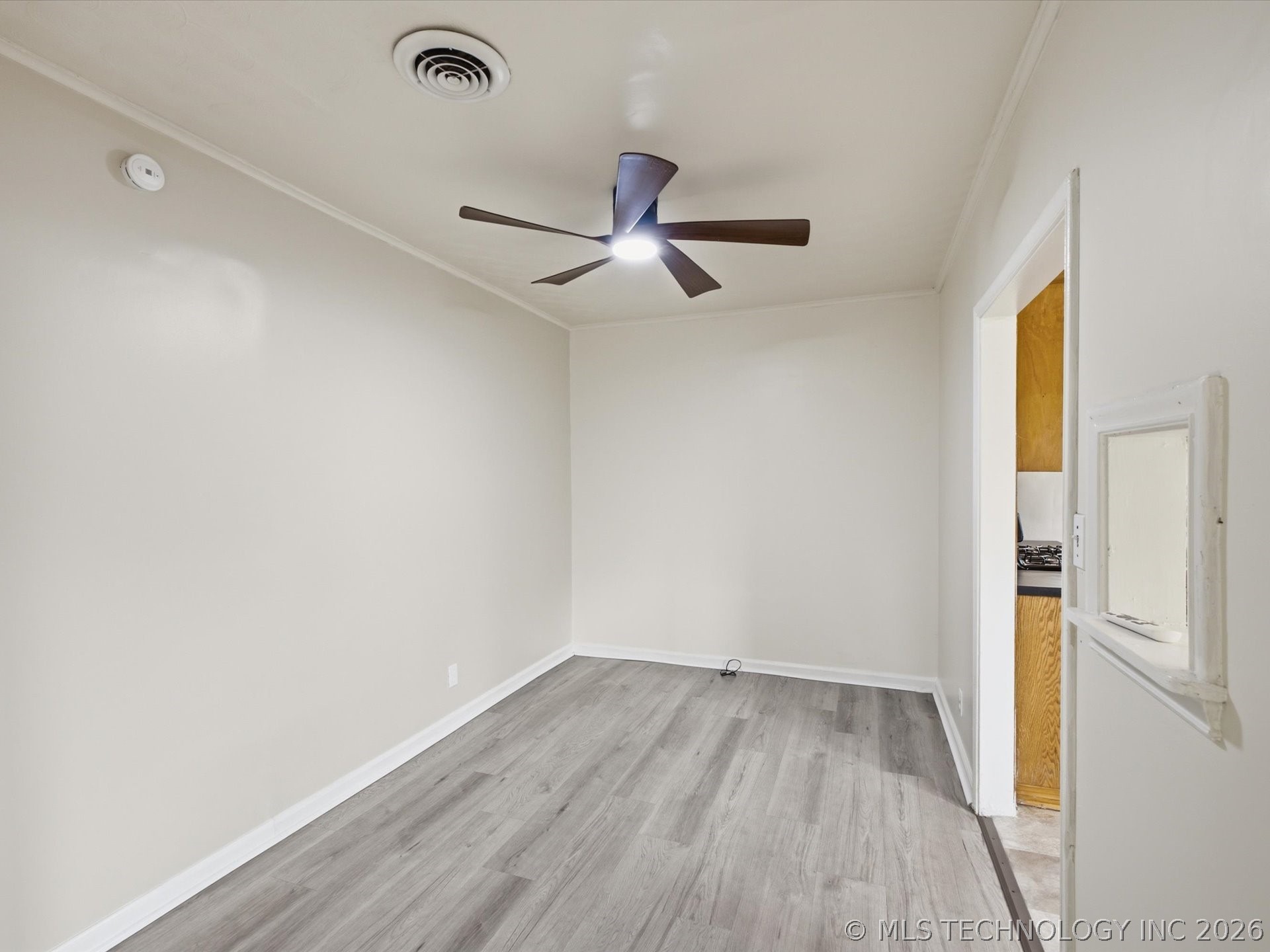 545 E Young Street Property Photo 11
