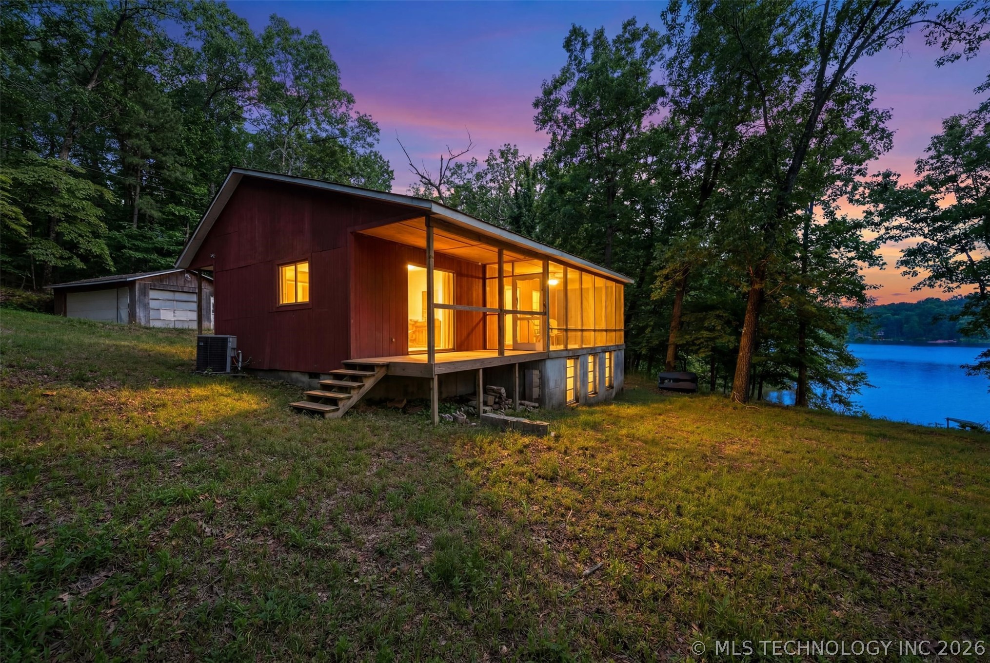 58201 E 339 Lane Property Photo 2