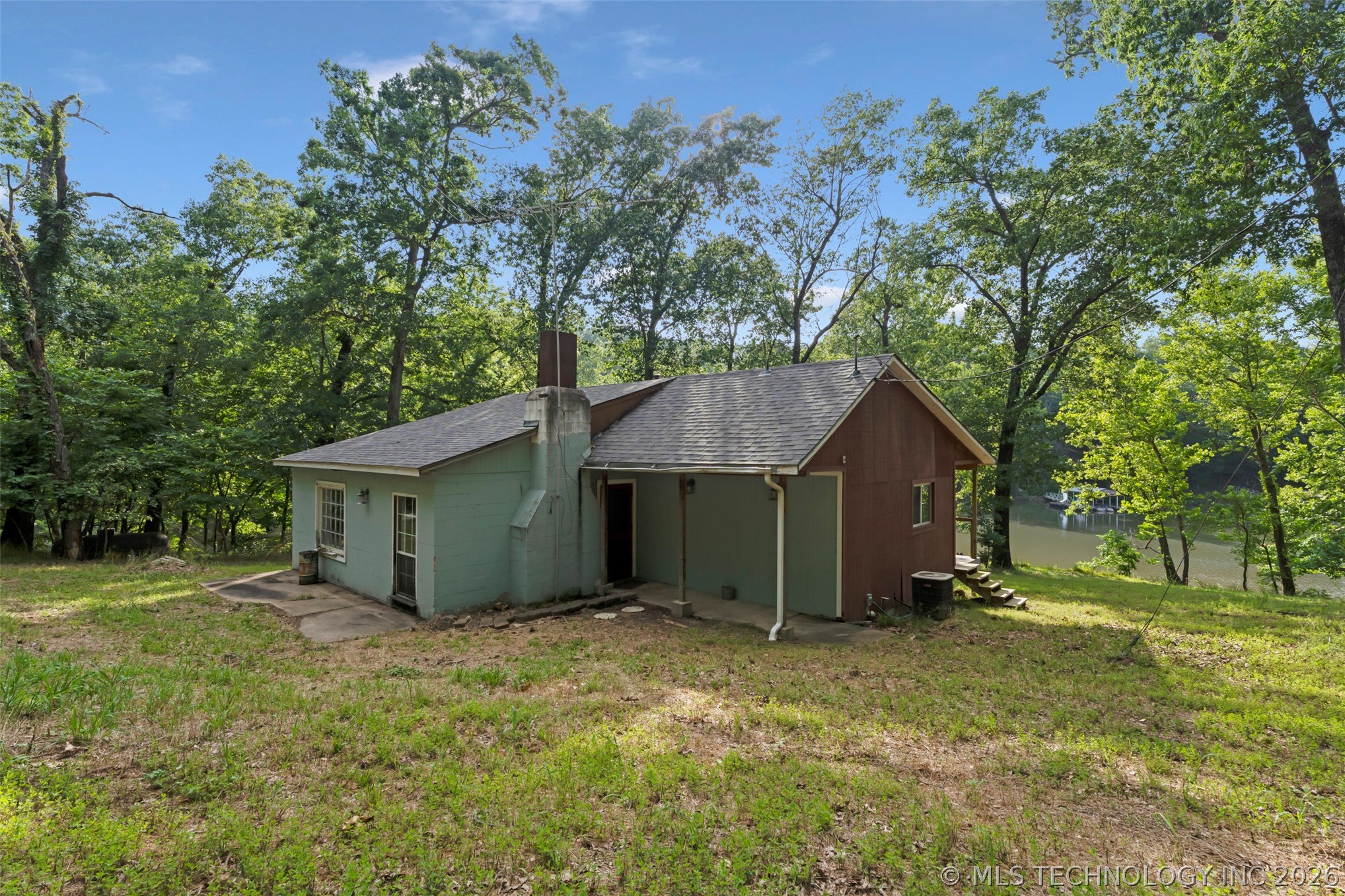 58201 E 339 Lane Property Photo 8