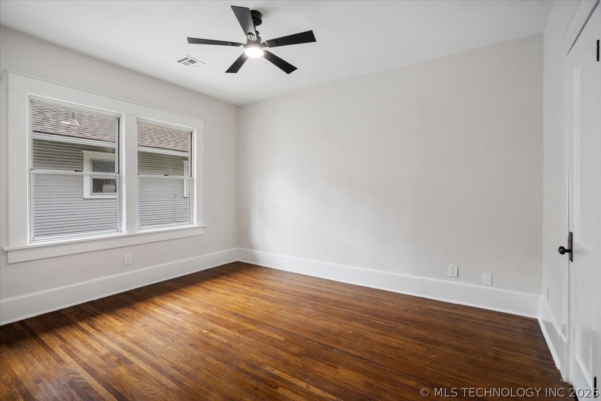 308 N Tacoma Avenue Property Photo 17