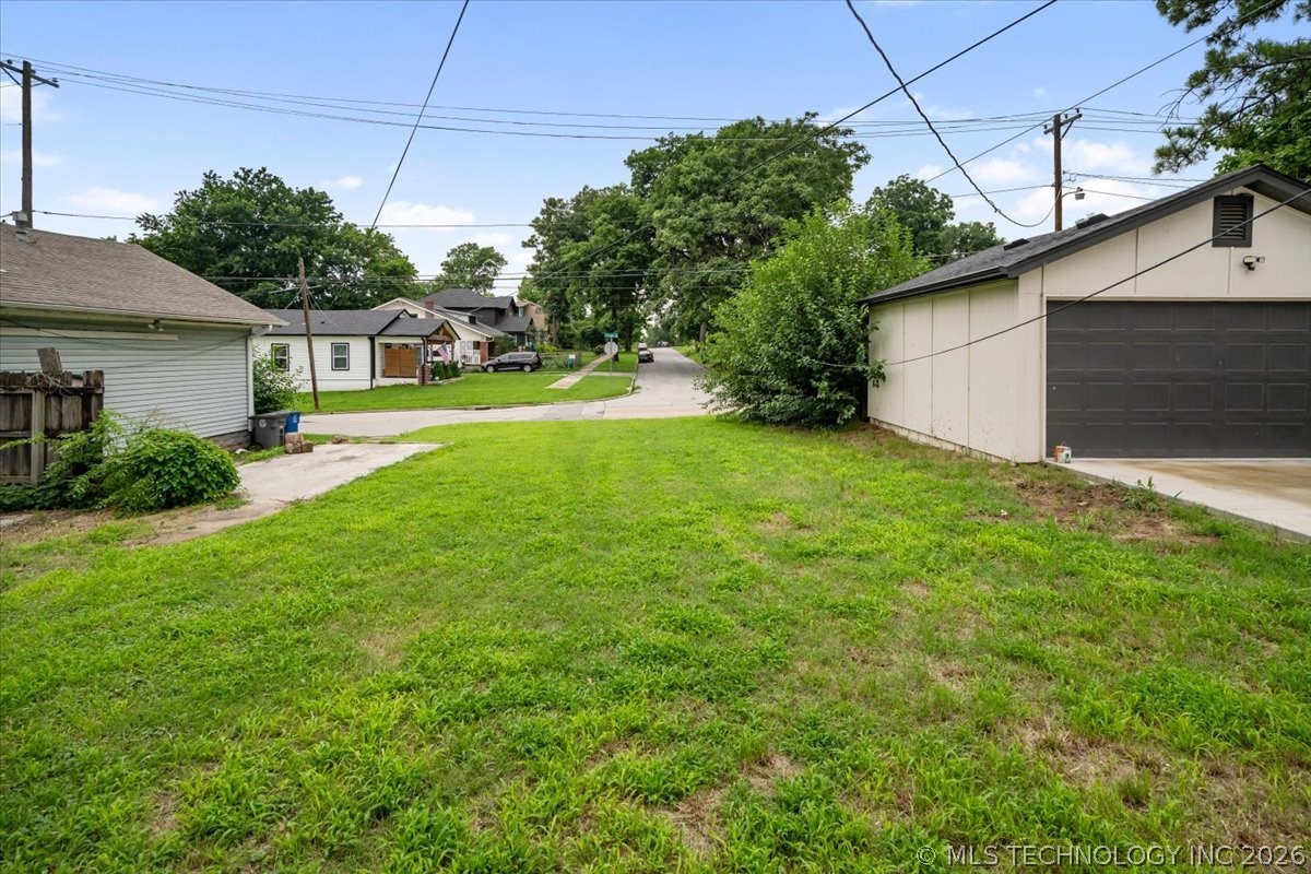 308 N Tacoma Avenue Property Photo 25