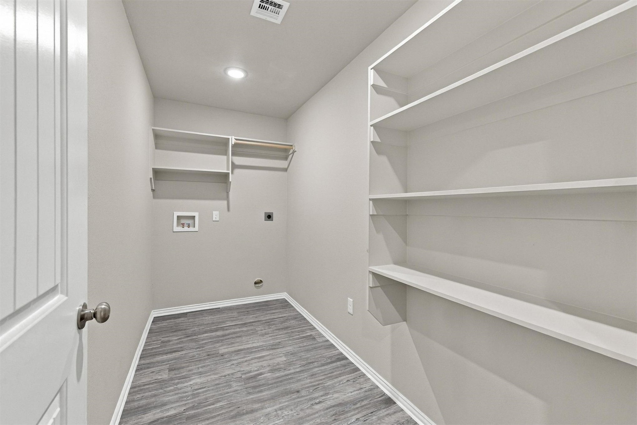 420 W Curtis Avenue Property Photo 15