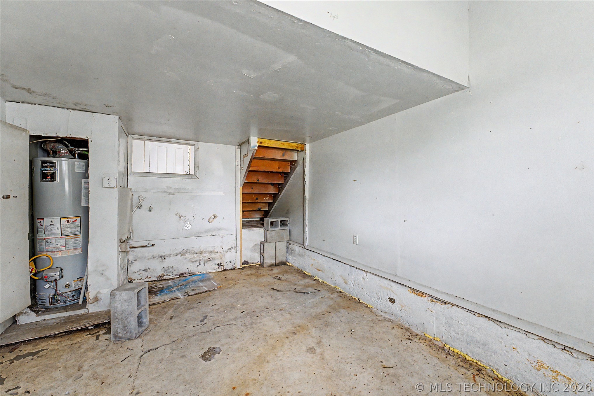 6934 E Marshall Street Property Photo 14