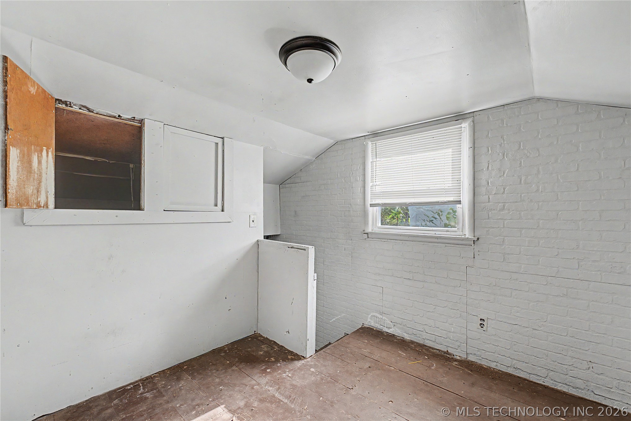 6934 E Marshall Street Property Photo 15