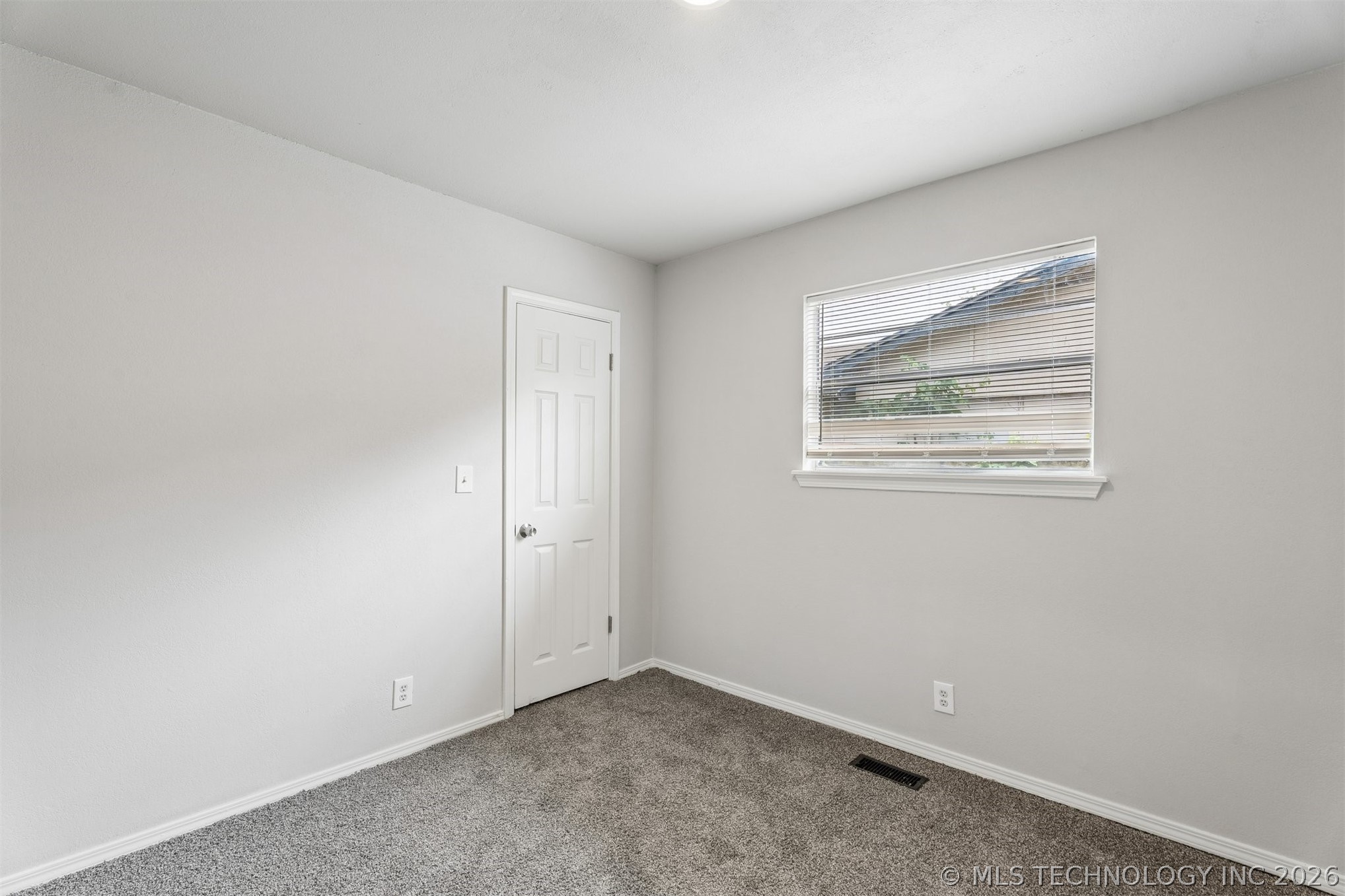 3634 S 106th Place E Property Photo 20