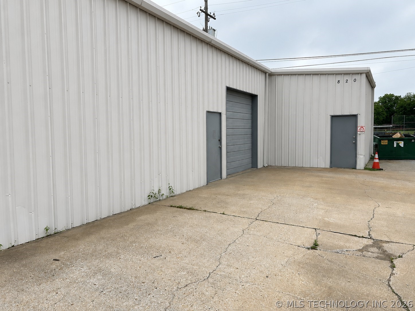822 W Elgin Street Property Photo 19