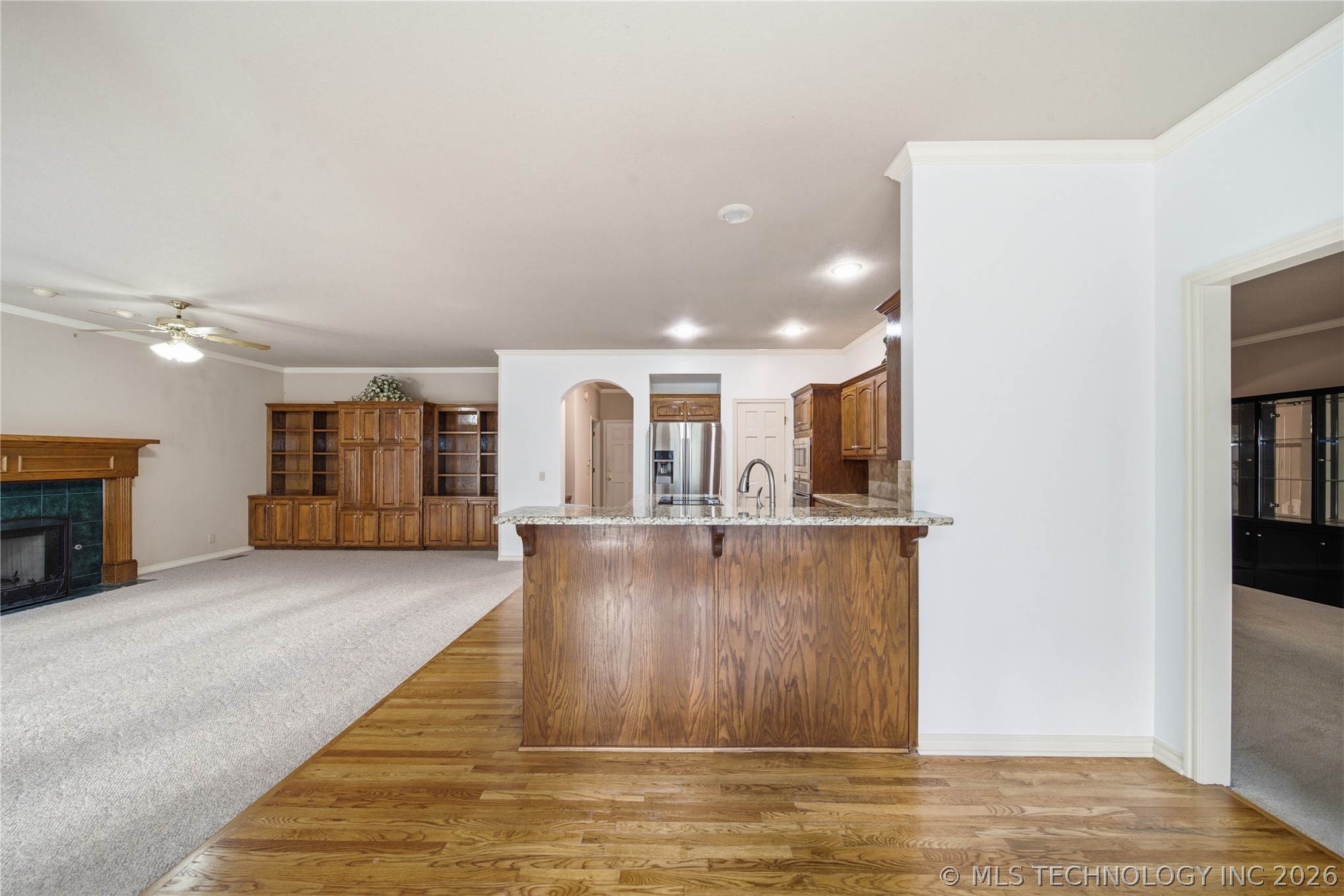 10238 S Hudson Place Property Photo 15