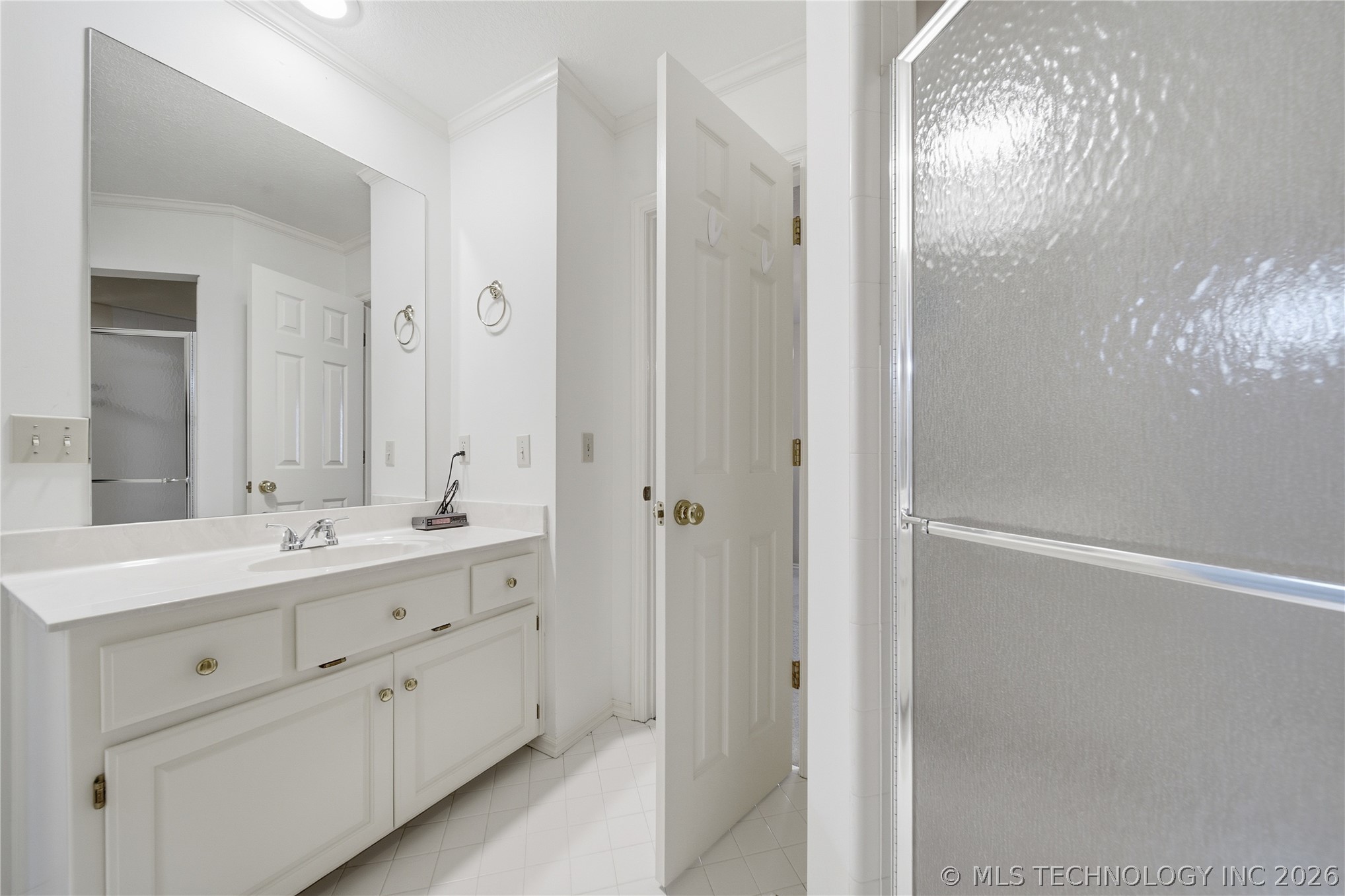 10238 S Hudson Place Property Photo 37