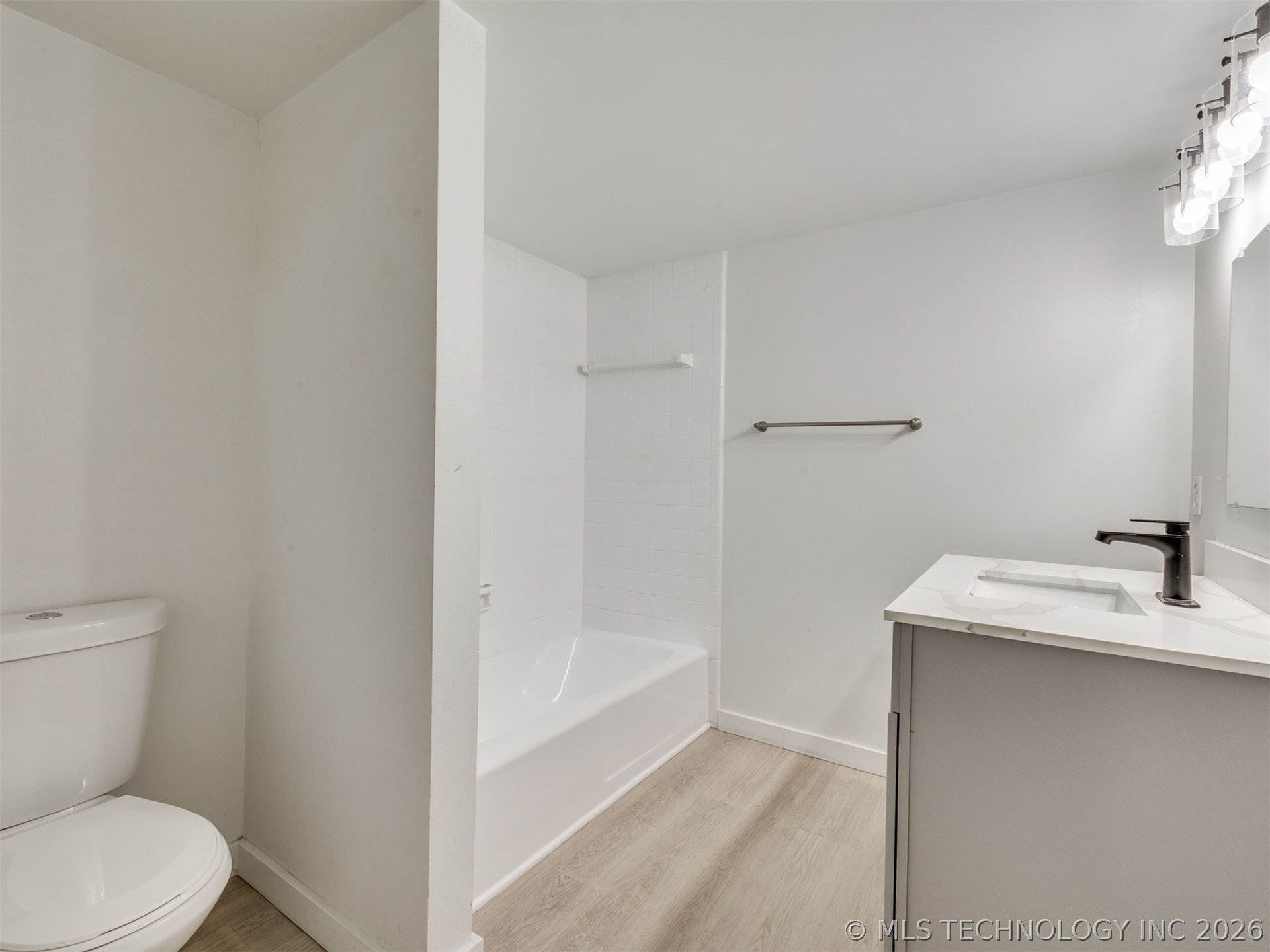 5812 S 77th East Avenue Property Photo 48
