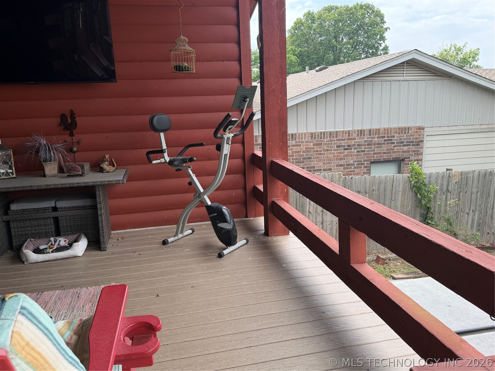 504 N Elm Property Photo 13
