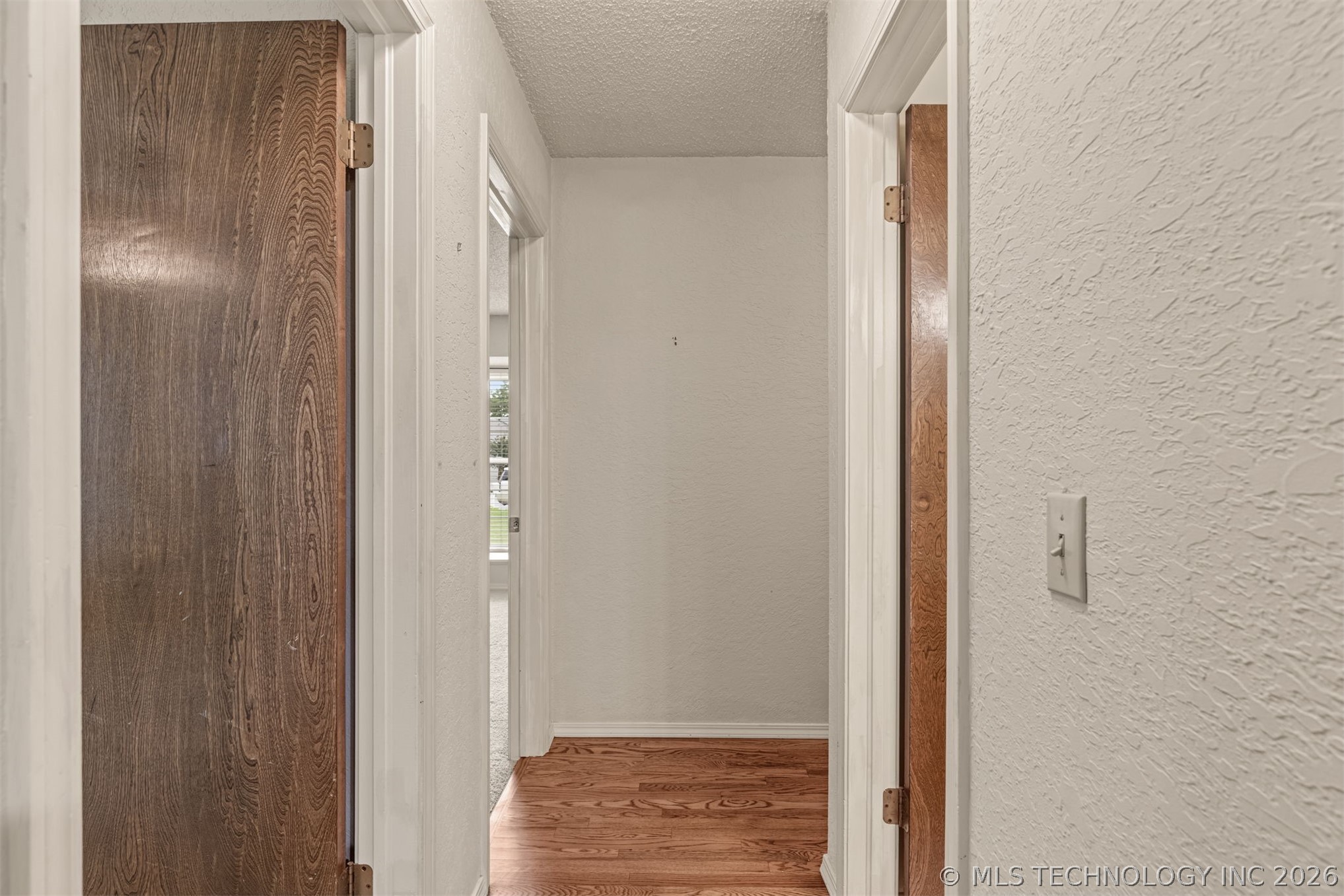 4801 S Birch Avenue Property Photo 18