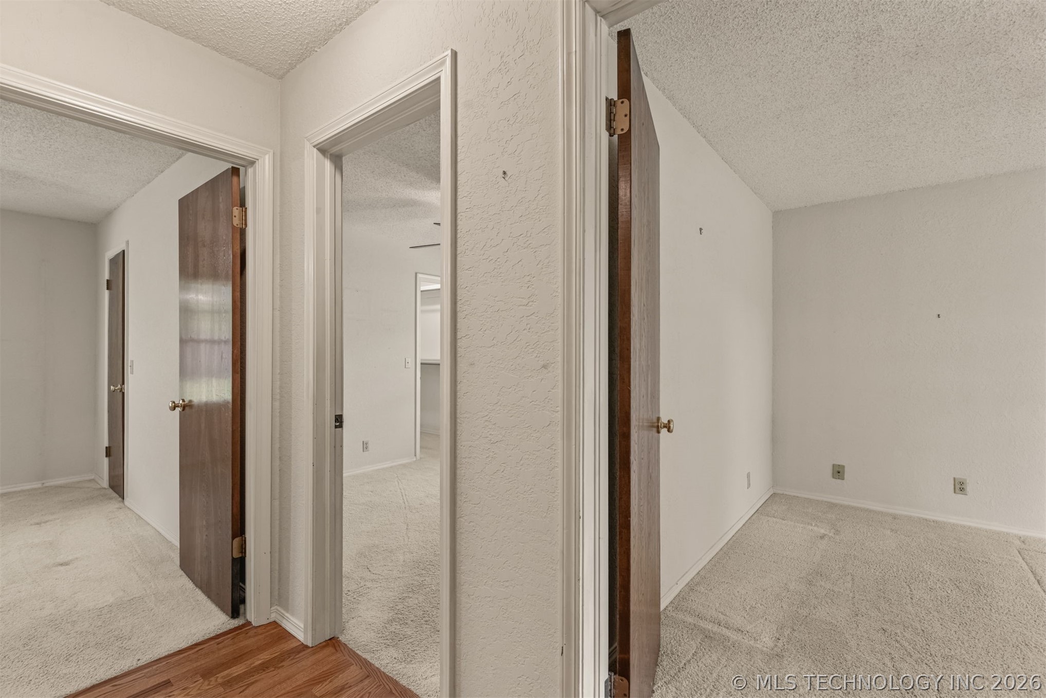4801 S Birch Avenue Property Photo 19