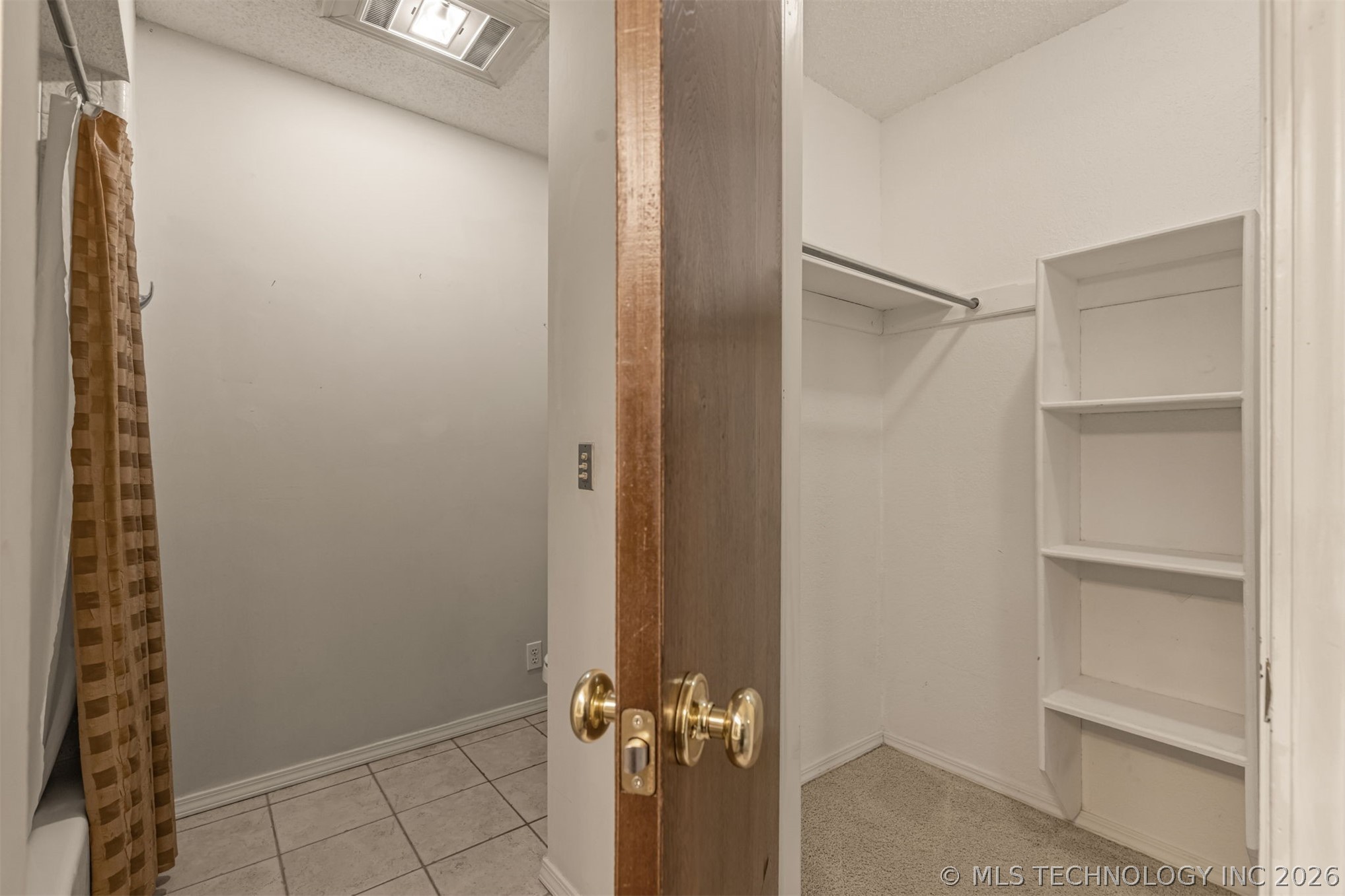 4801 S Birch Avenue Property Photo 33