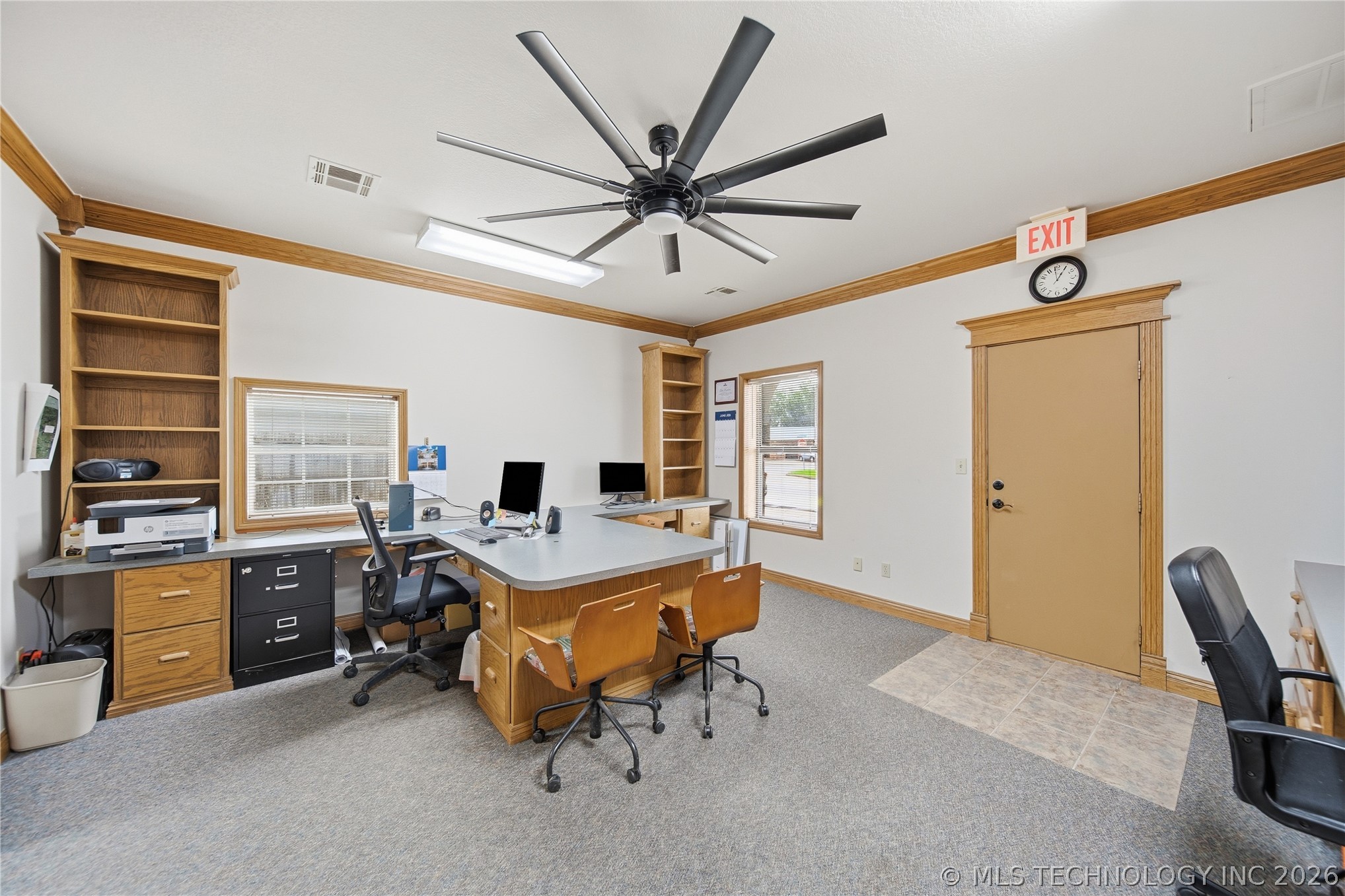 514 E Will Rogers Boulevard Property Photo 10