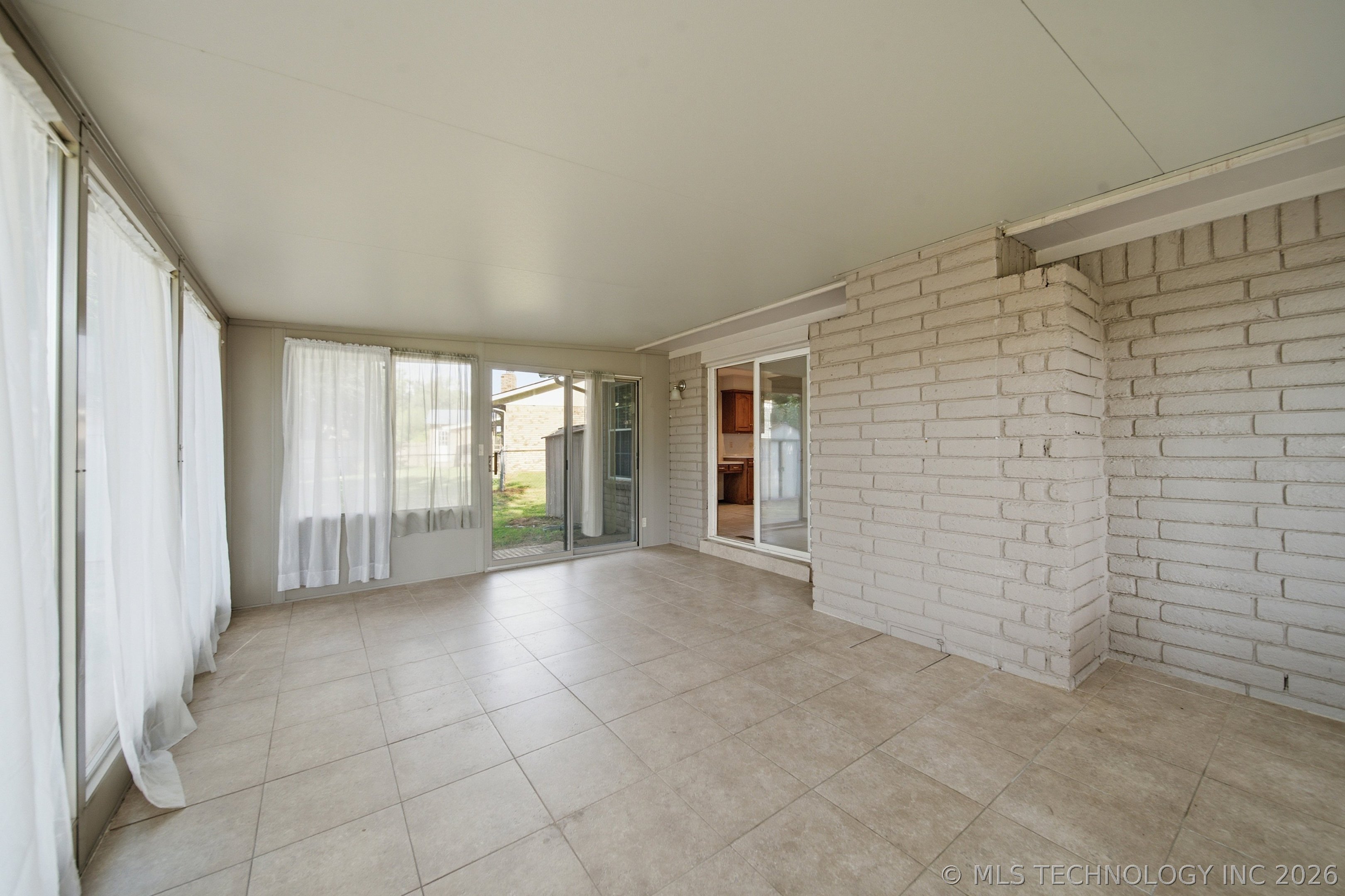 530 E D Street Property Photo 26