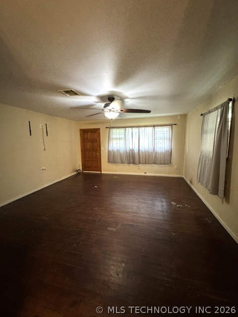 609 N Hyden Property Photo 2