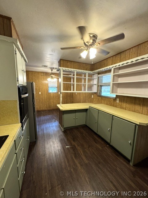 609 N Hyden Property Photo 6