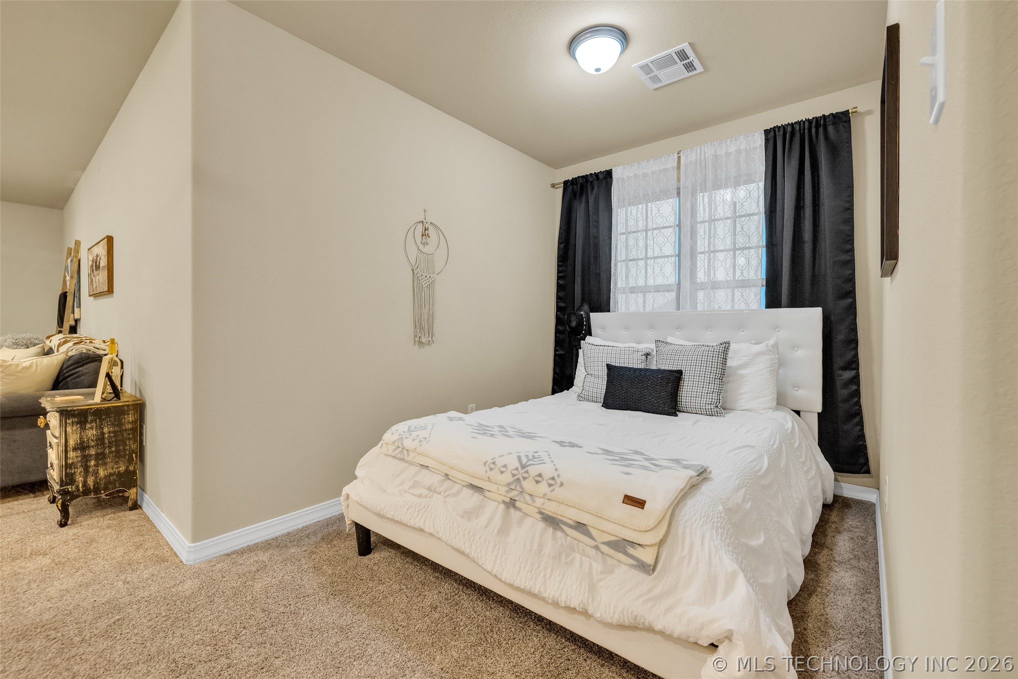 4061 E 496 Road Property Photo 16