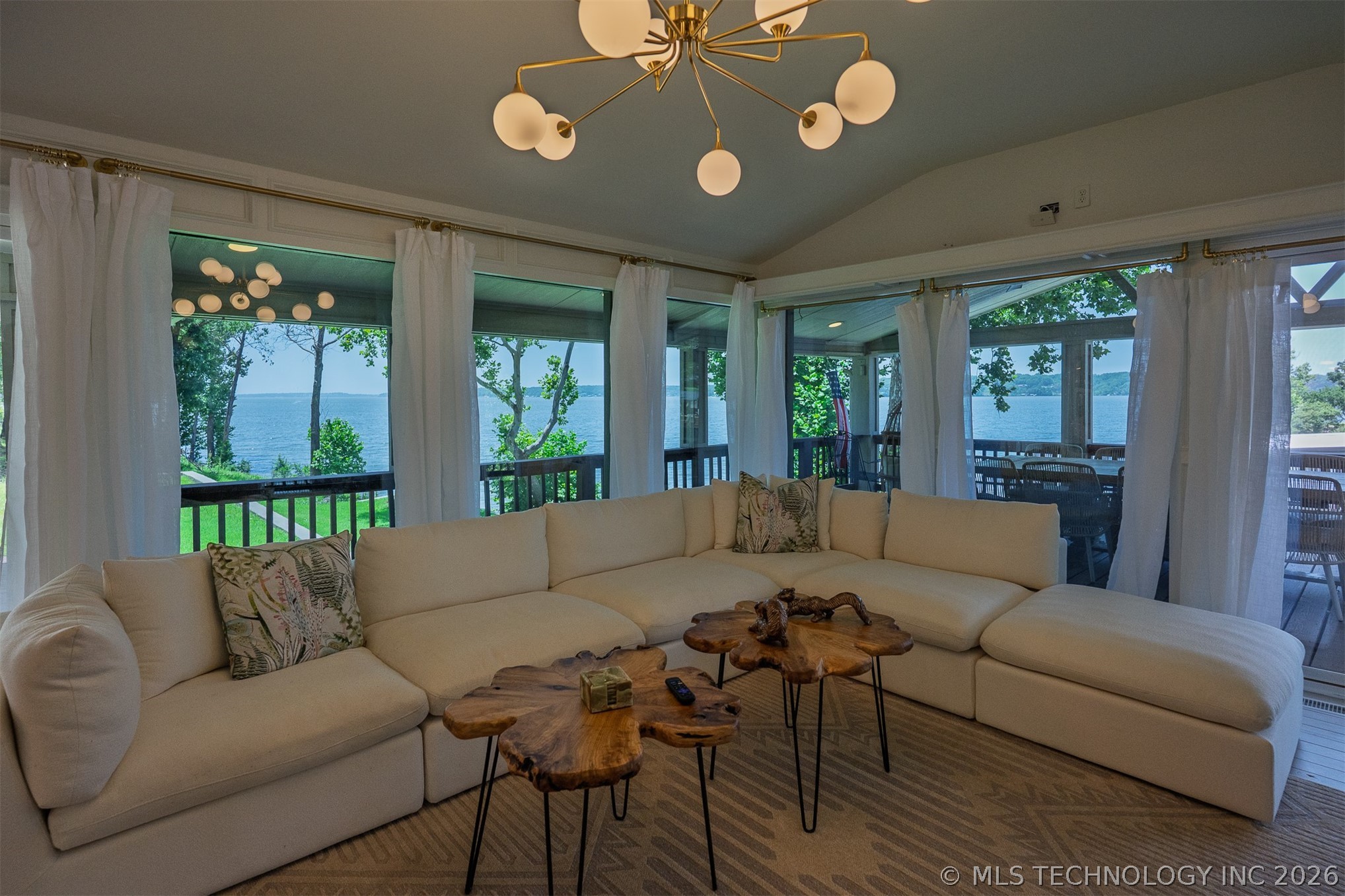 52111 E 345 Road Property Photo 17