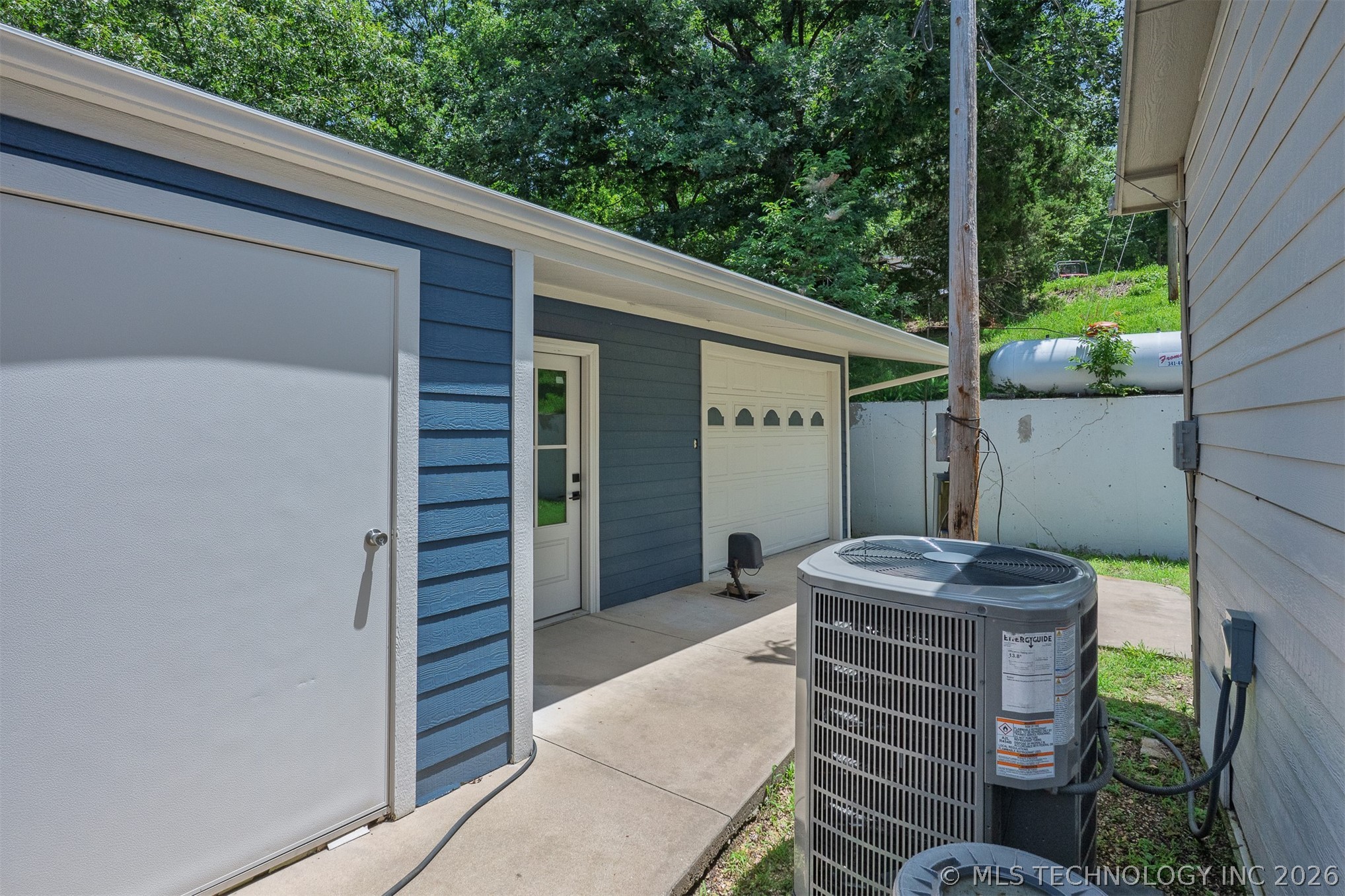 52111 E 345 Road Property Photo 52