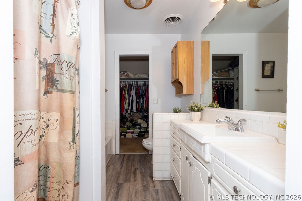 602 E B Property Photo 22