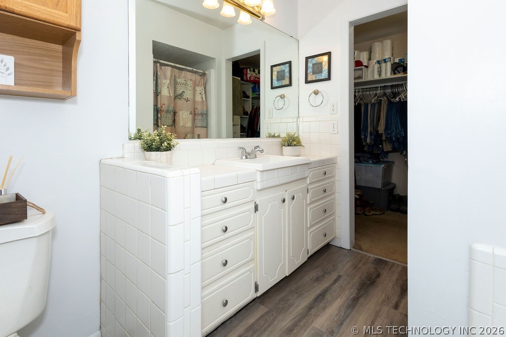 602 E B Property Photo 24