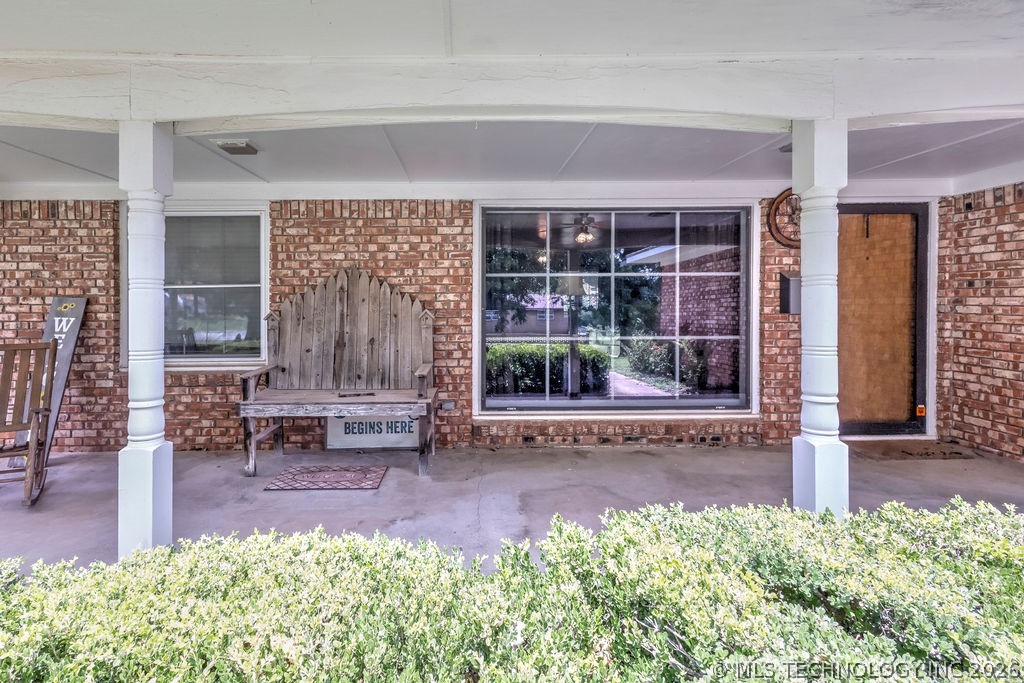 602 E B Property Photo 26