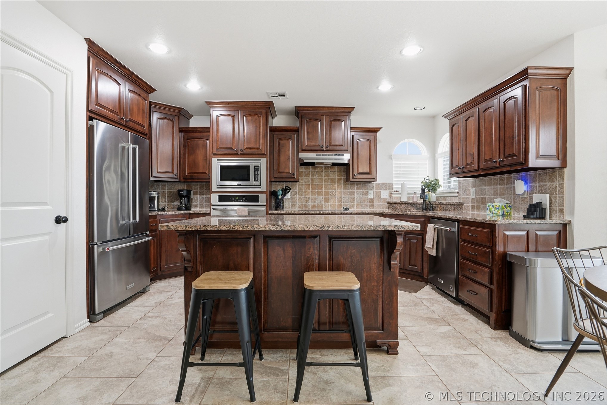 18210 E 47th Street Property Photo 14