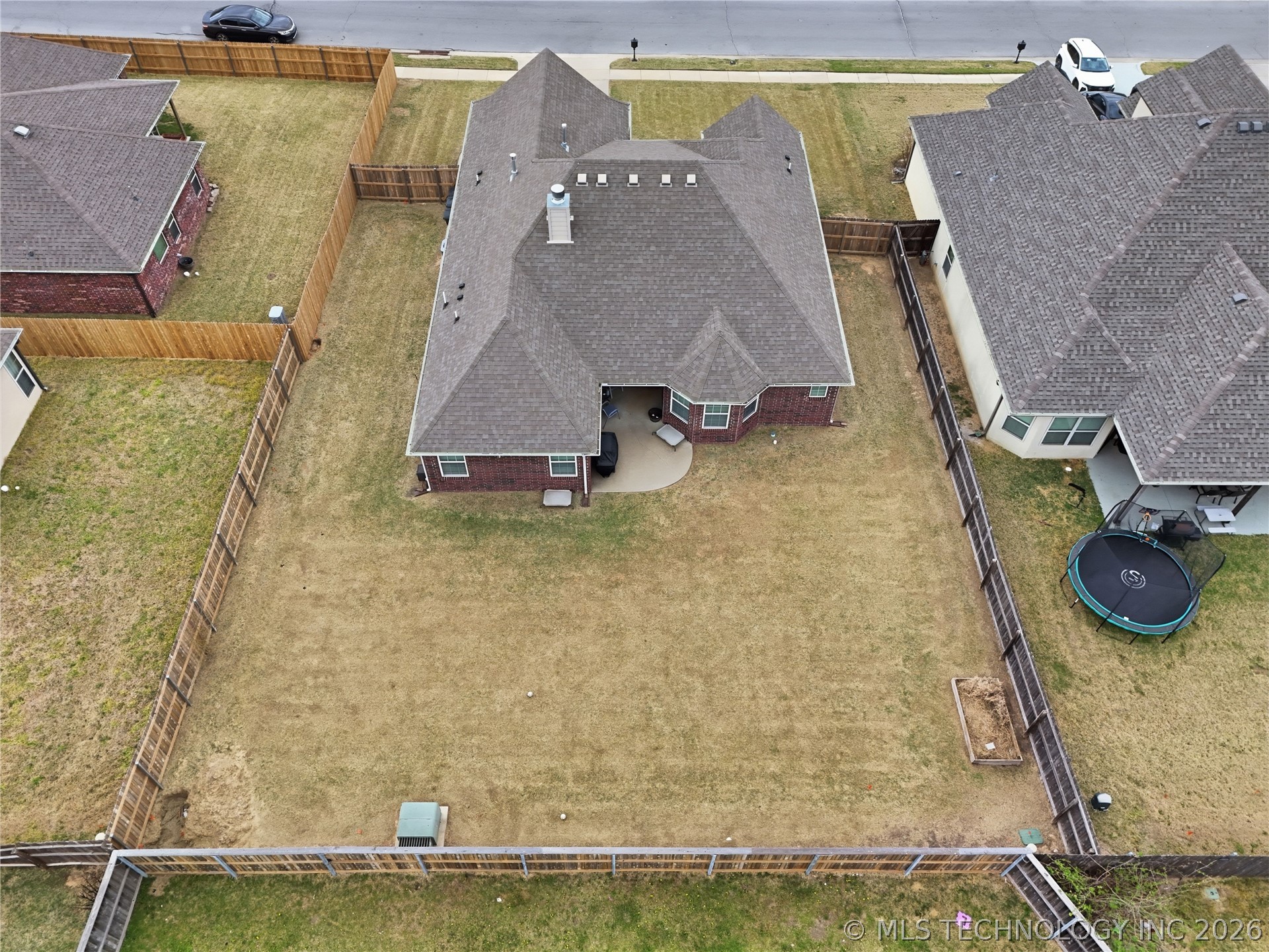 18210 E 47th Street Property Photo 45