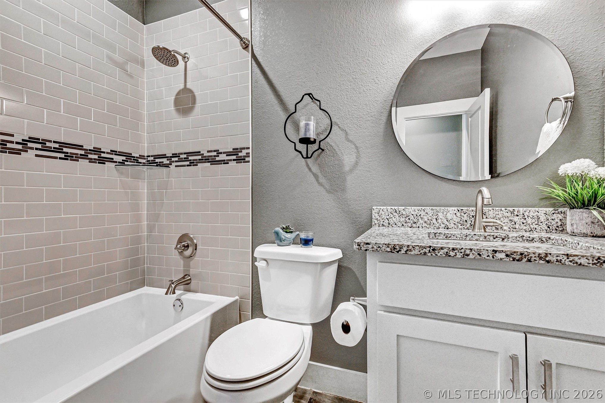 1178 Wild Indigo Circle Property Photo 8