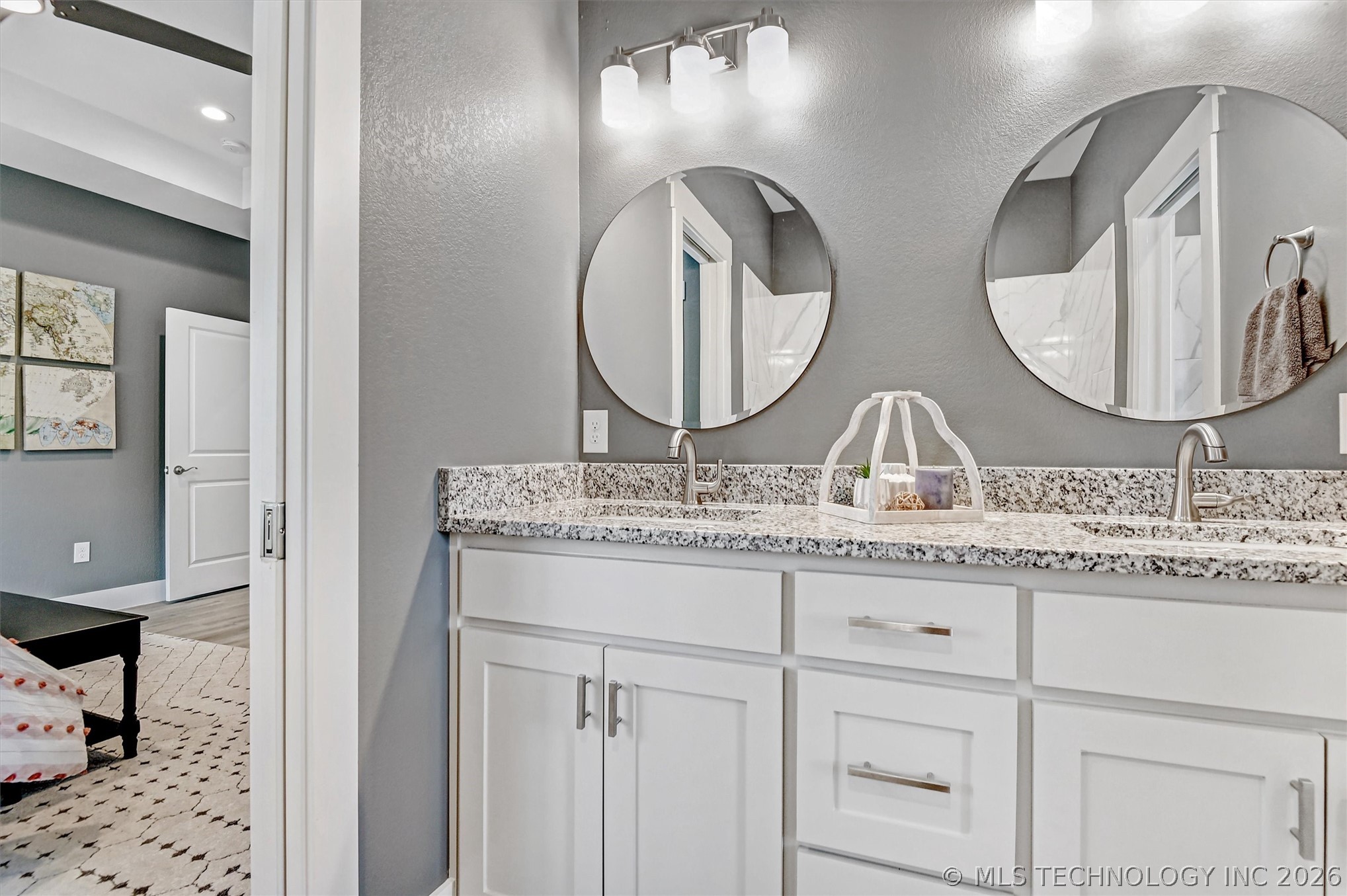 1178 Wild Indigo Circle Property Photo 12