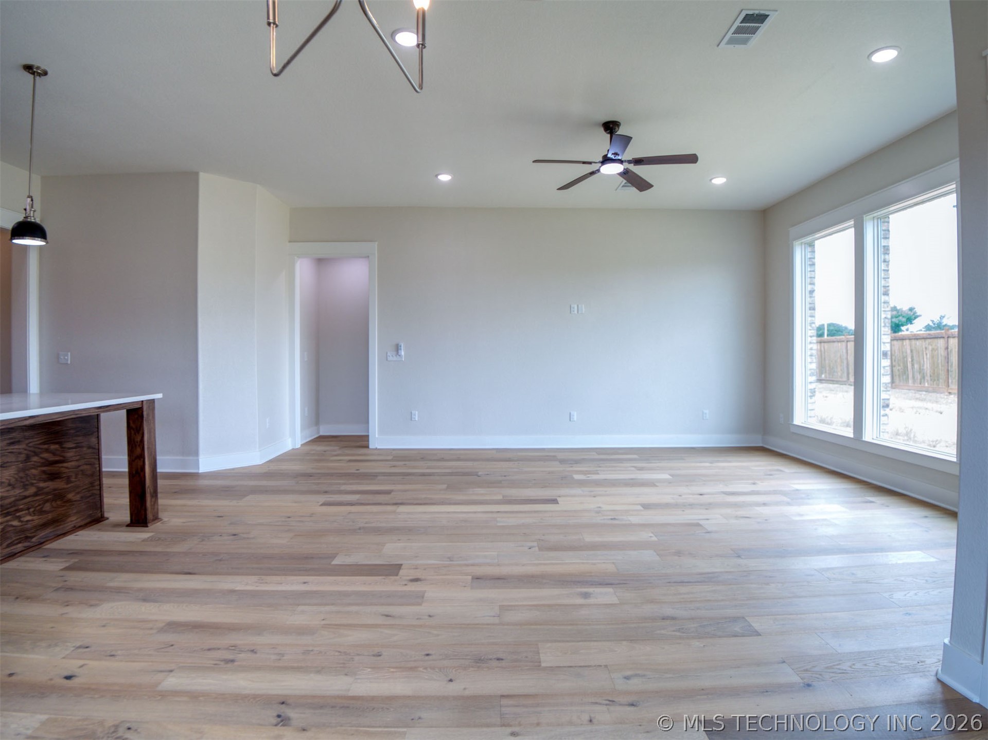 1197 Wild Indigo Circle Property Photo 10