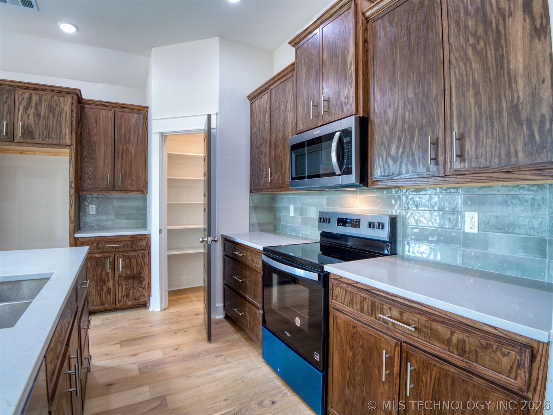 1197 Wild Indigo Circle Property Photo 13