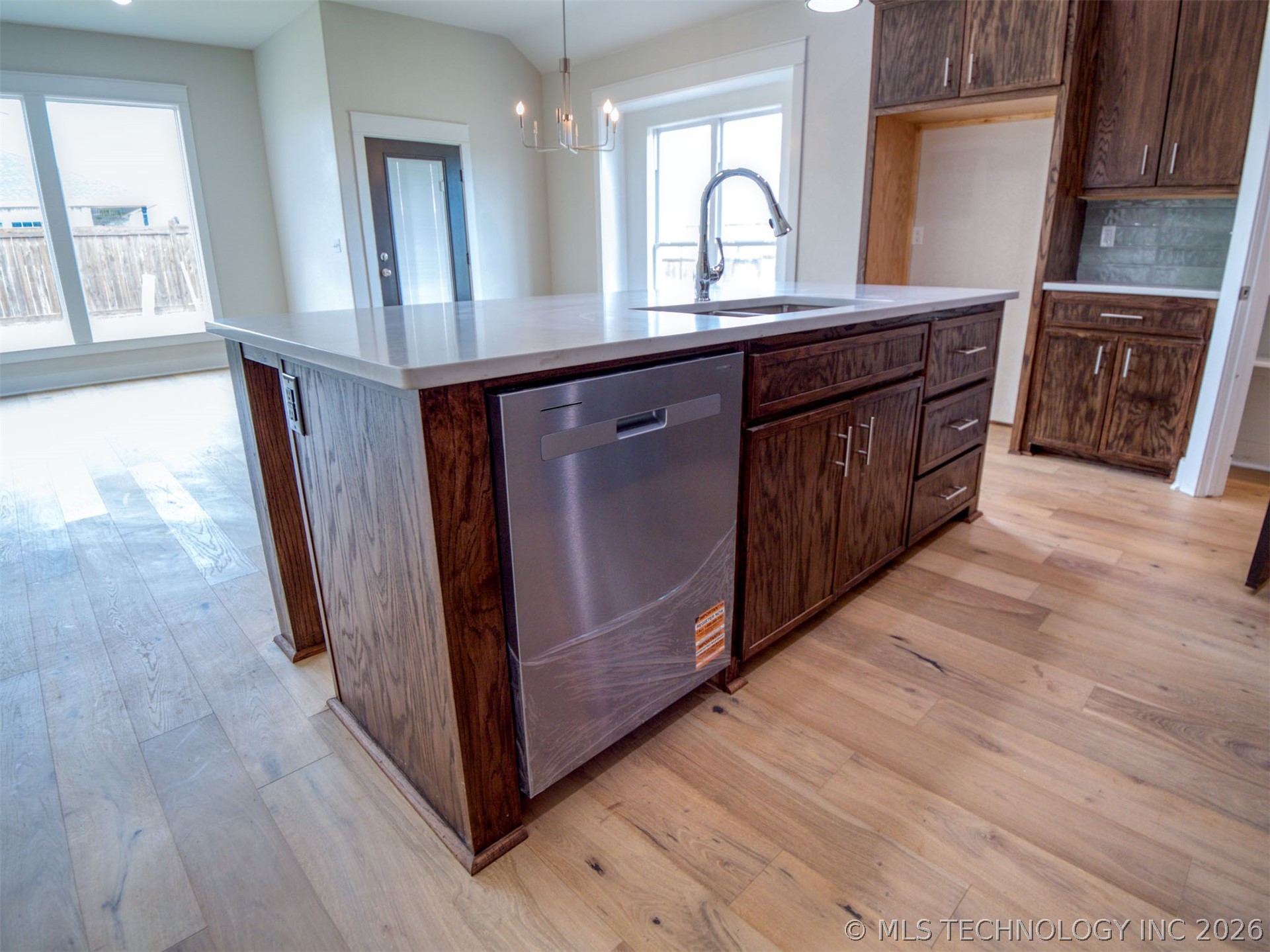 1197 Wild Indigo Circle Property Photo 14