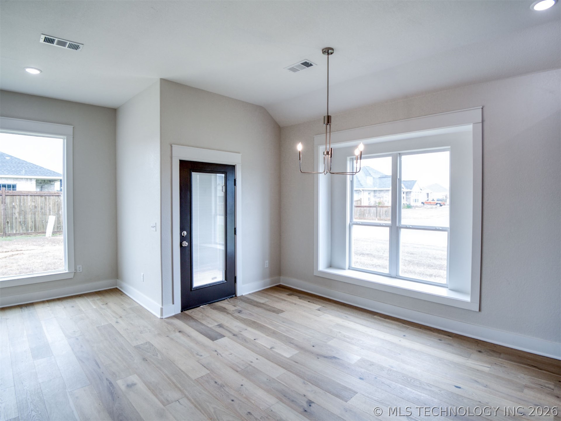 1197 Wild Indigo Circle Property Photo 18