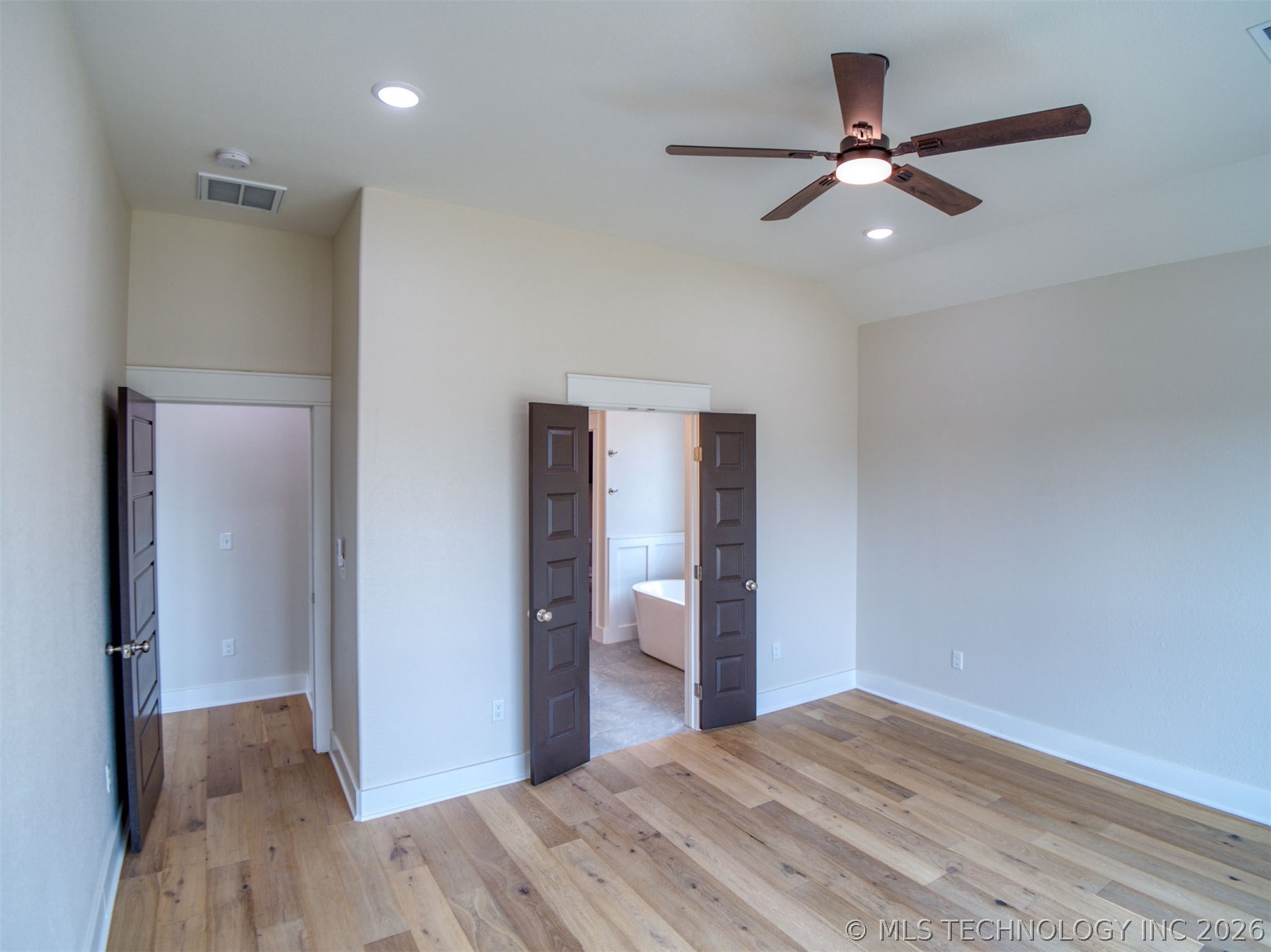 1197 Wild Indigo Circle Property Photo 23