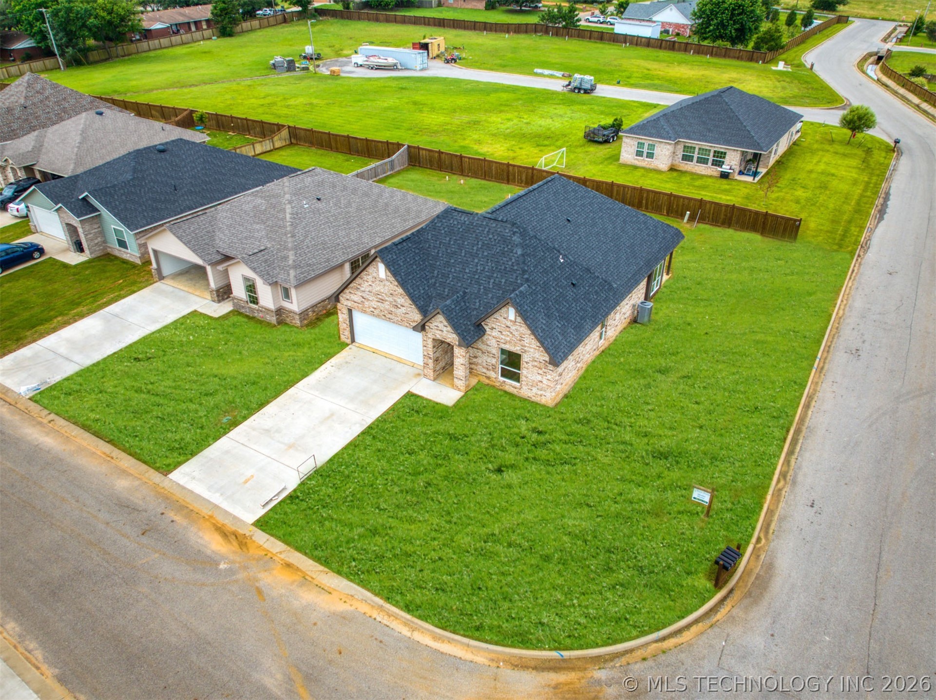 1197 Wild Indigo Circle Property Photo 44